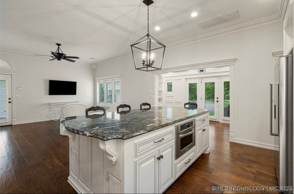11500 S Lynn Lane Road