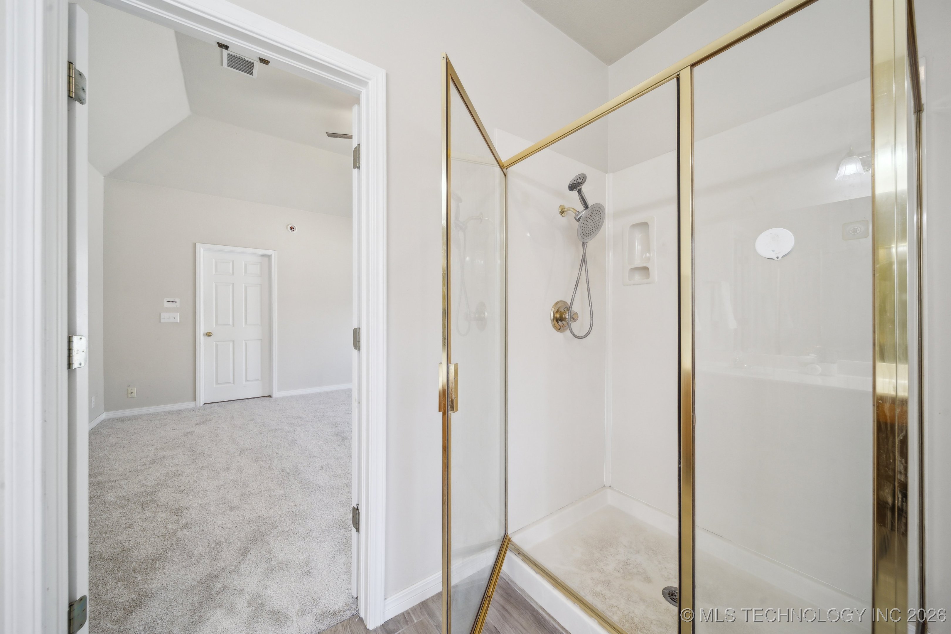 3213 N Battle Creek Drive
