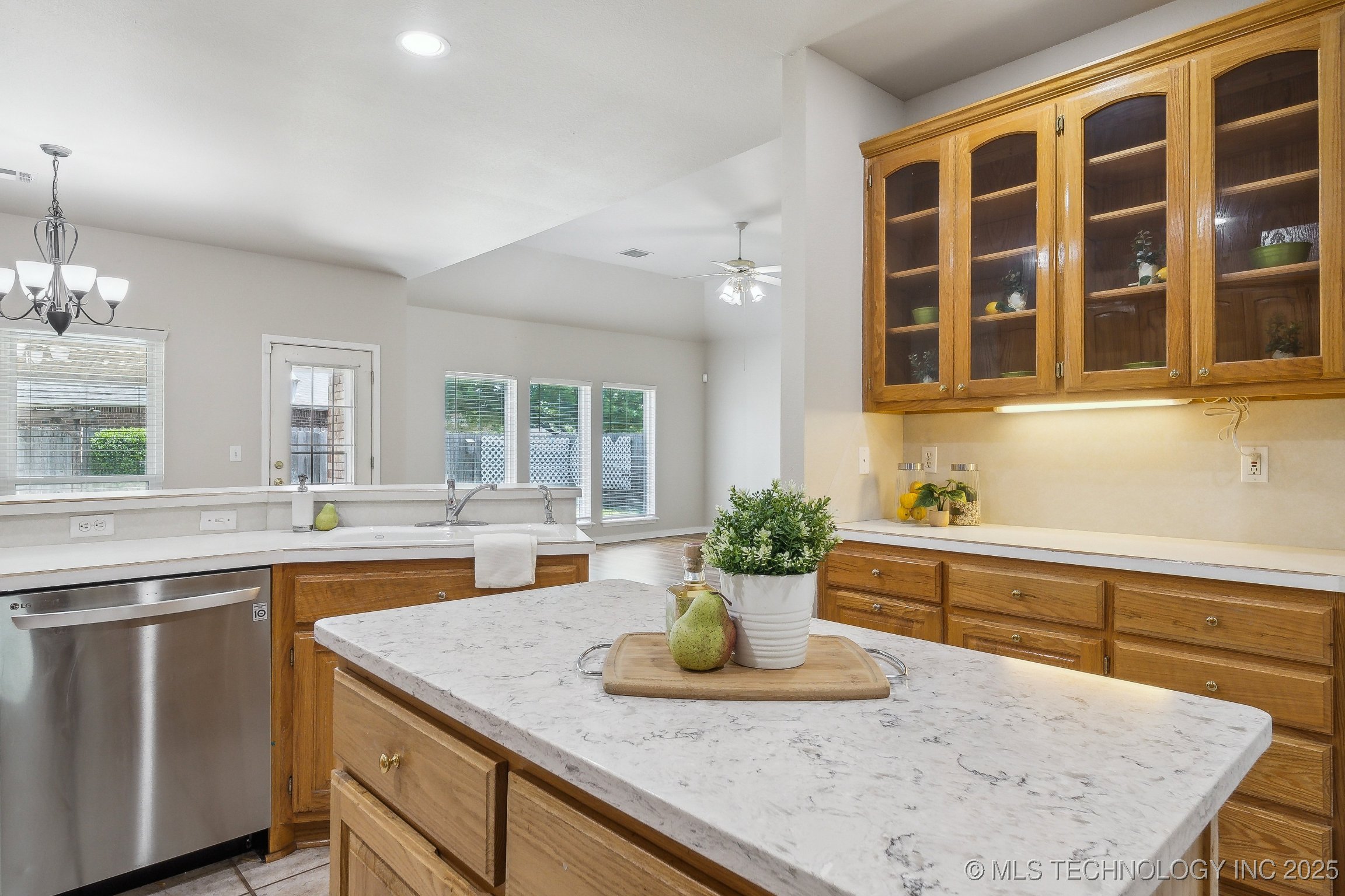 3213 N Battle Creek Drive