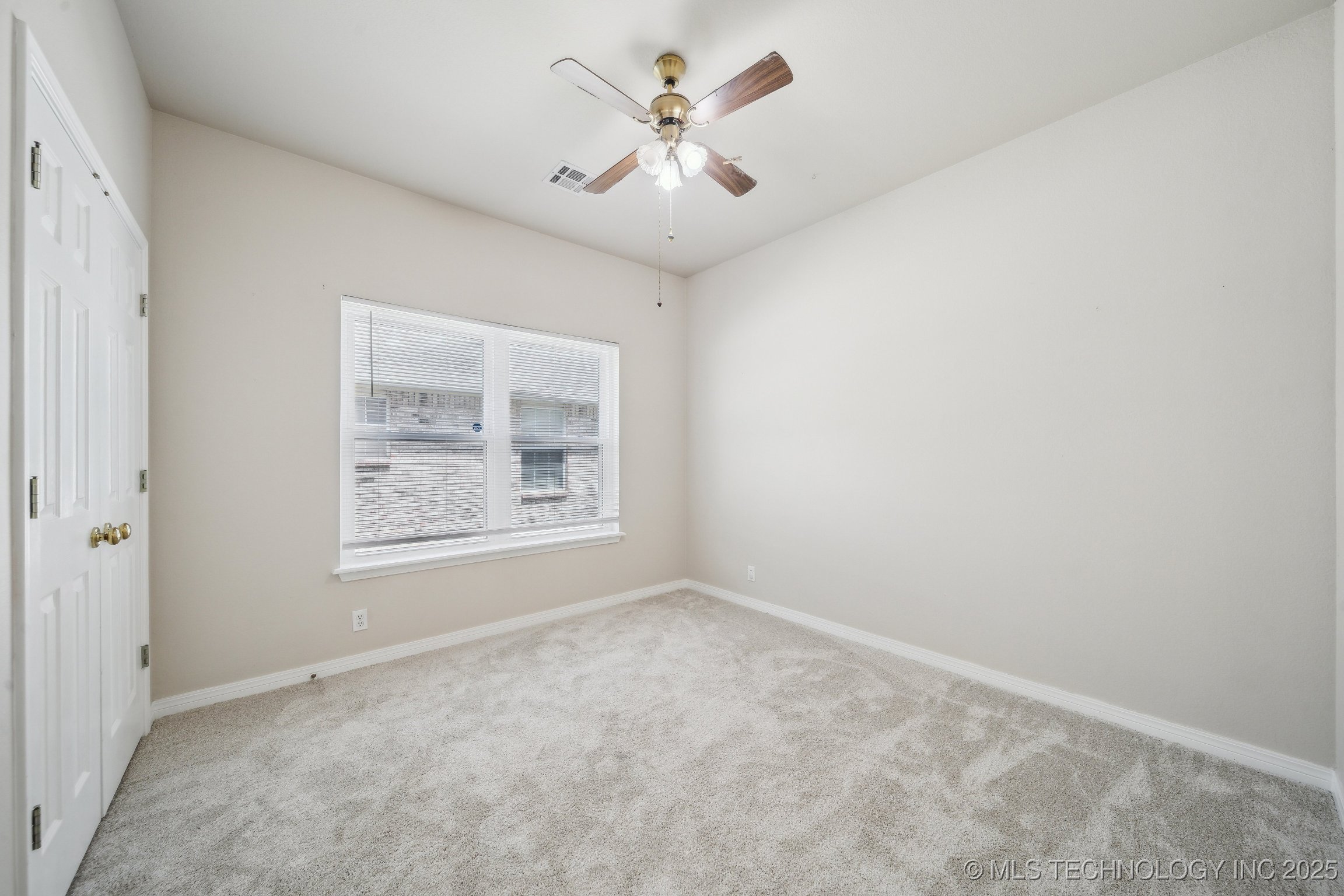 3213 N Battle Creek Drive