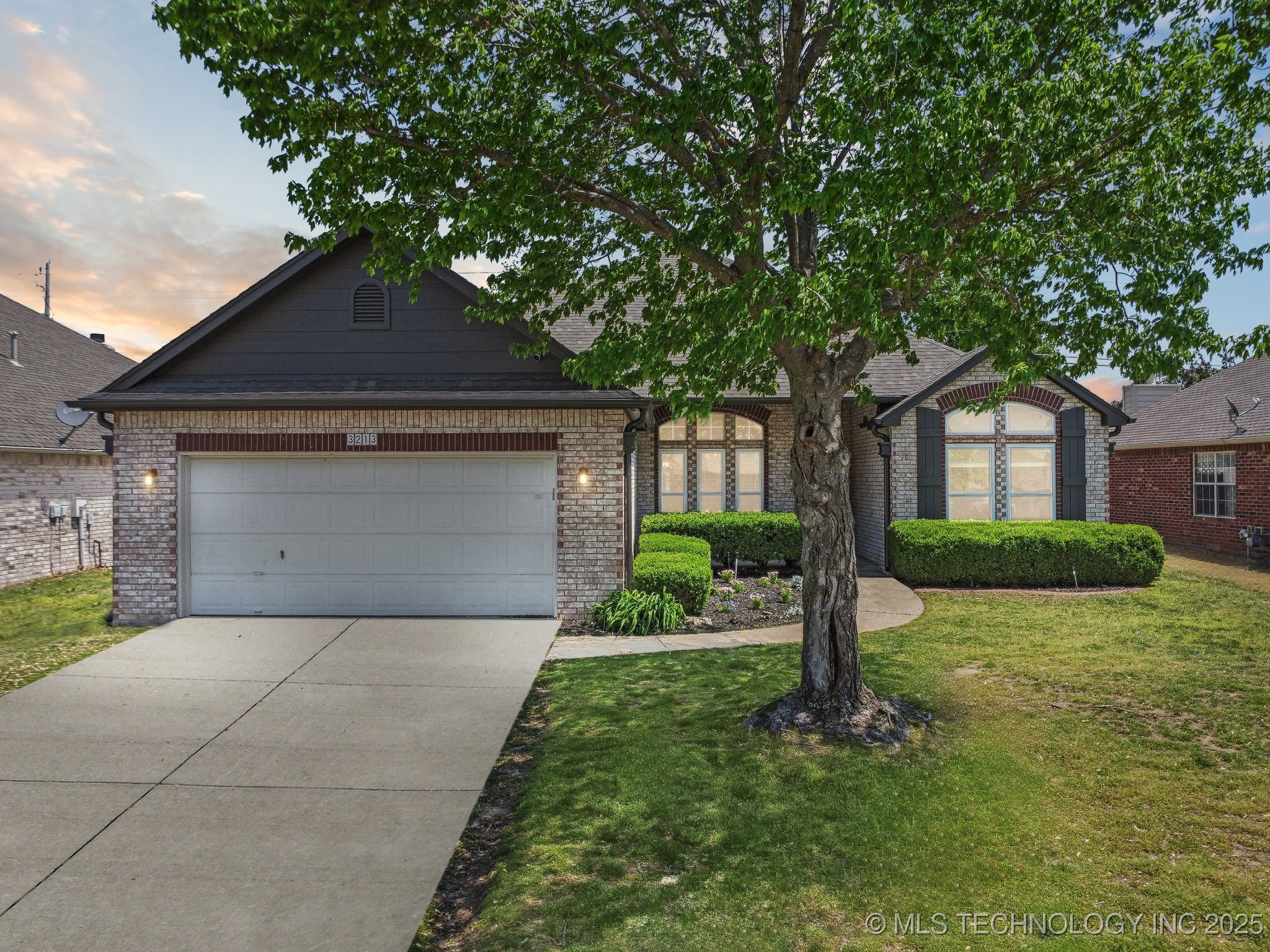 3213 N Battle Creek Drive