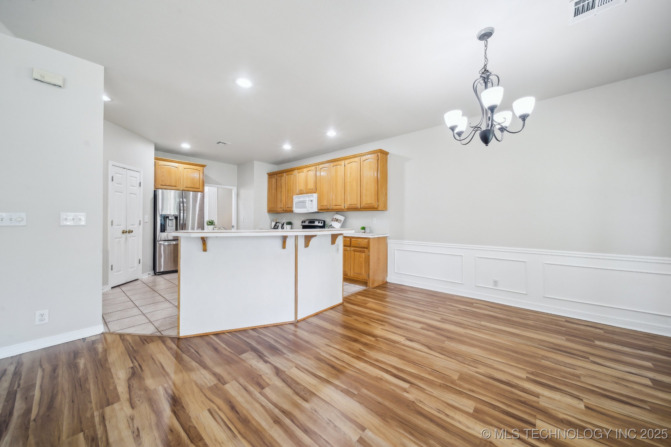 3213 N Battle Creek Drive