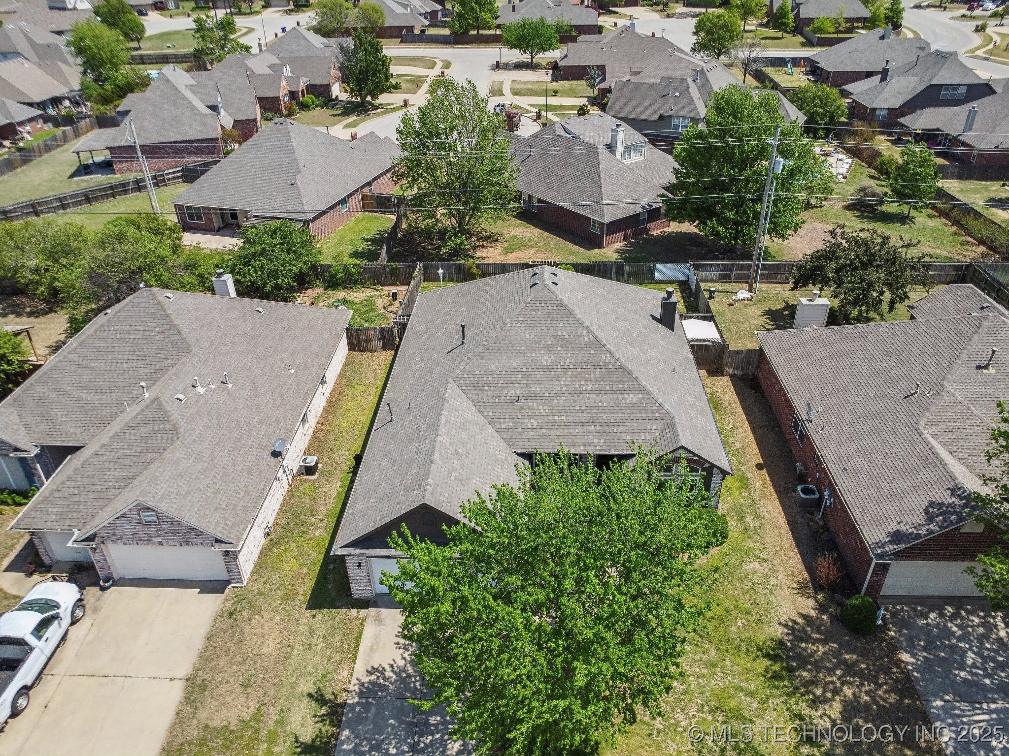3213 N Battle Creek Drive