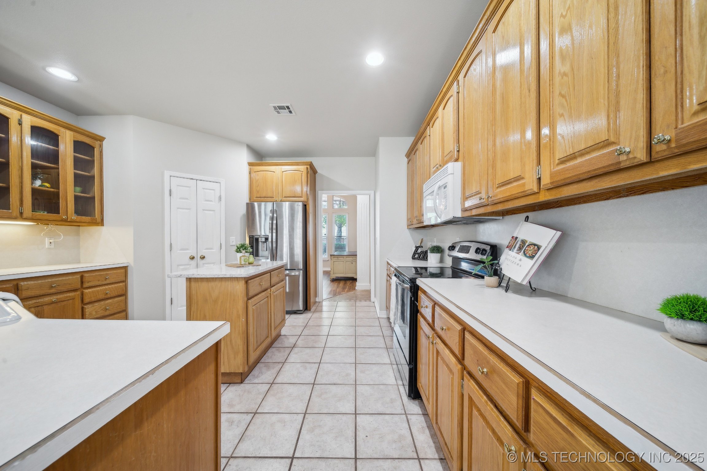 3213 N Battle Creek Drive