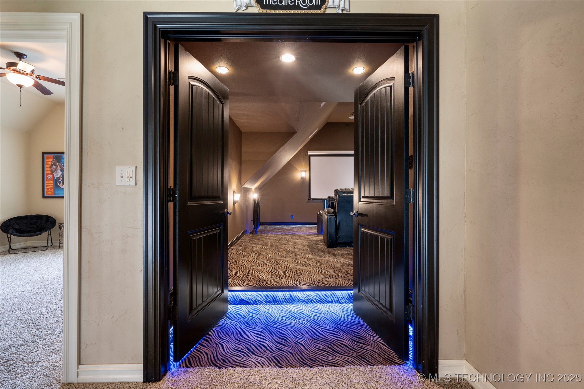 4216 W Orlando Street