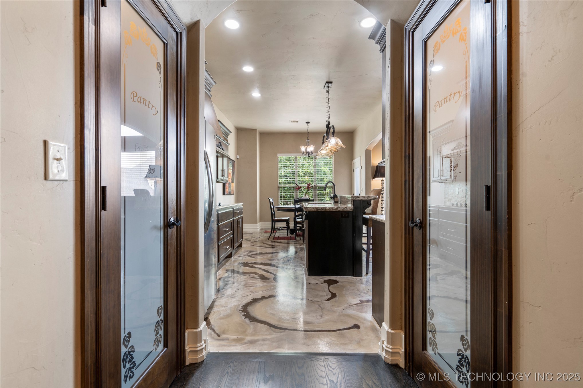 4216 W Orlando Street