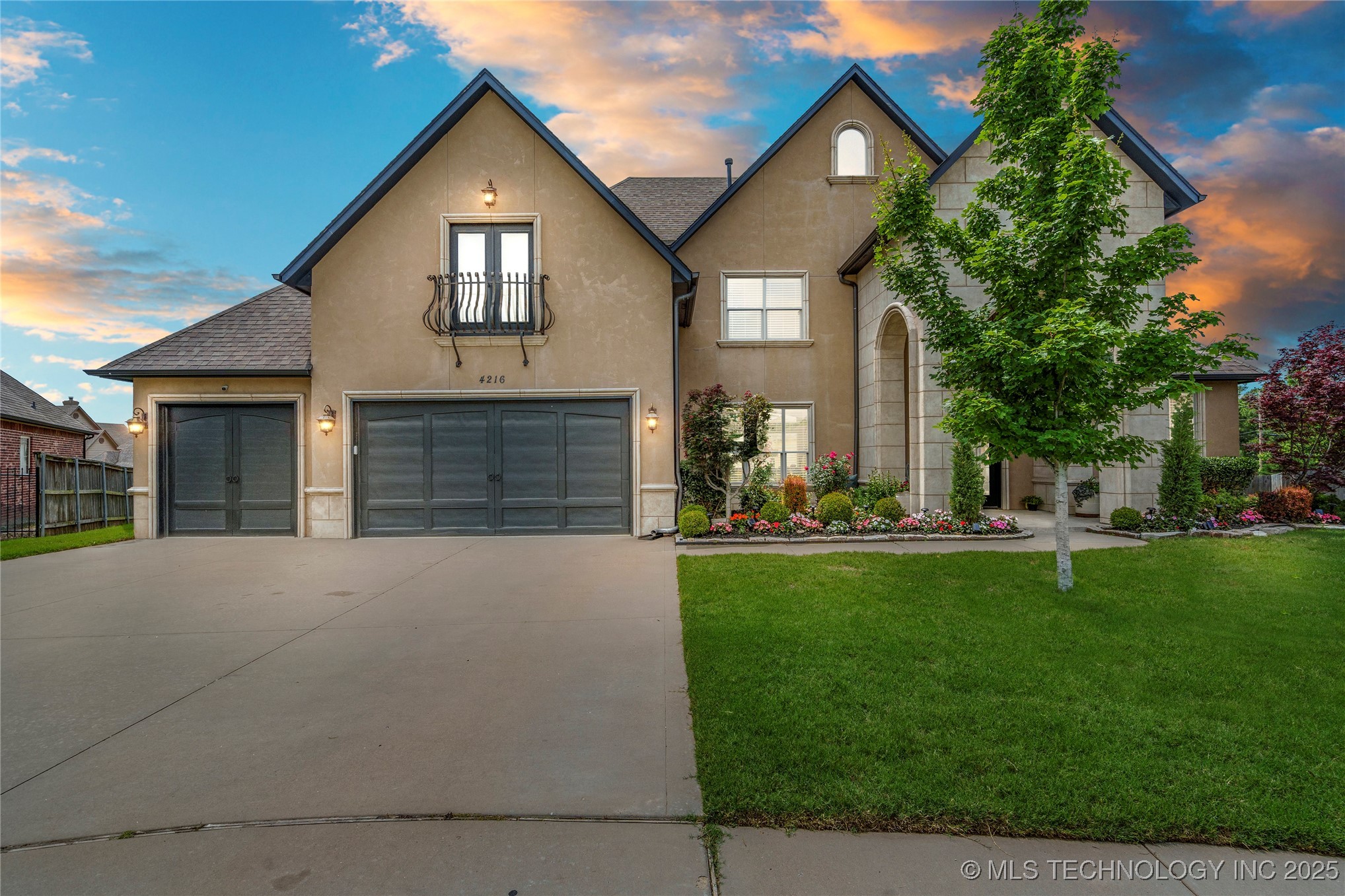 4216 W Orlando Street