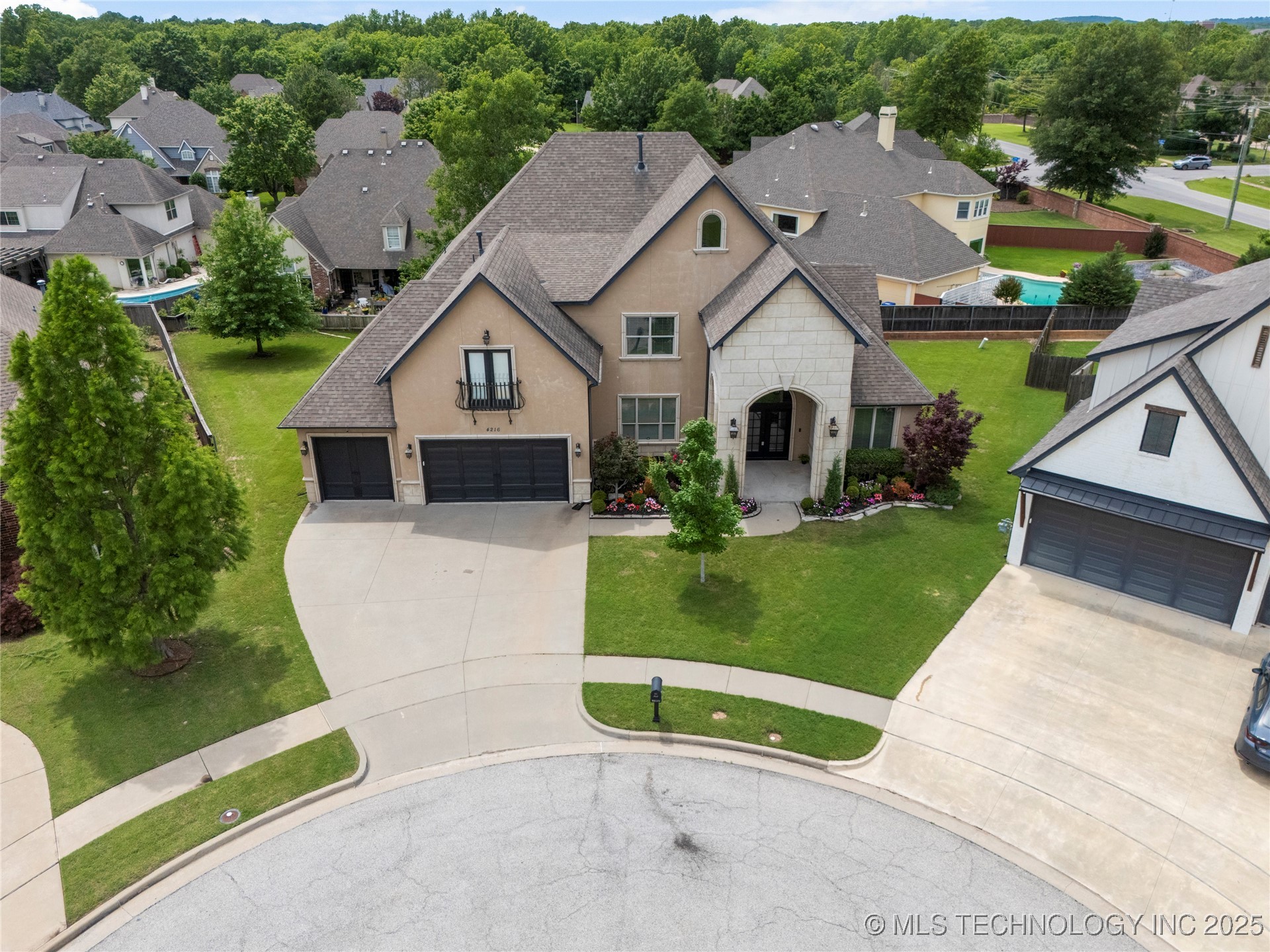 4216 W Orlando Street