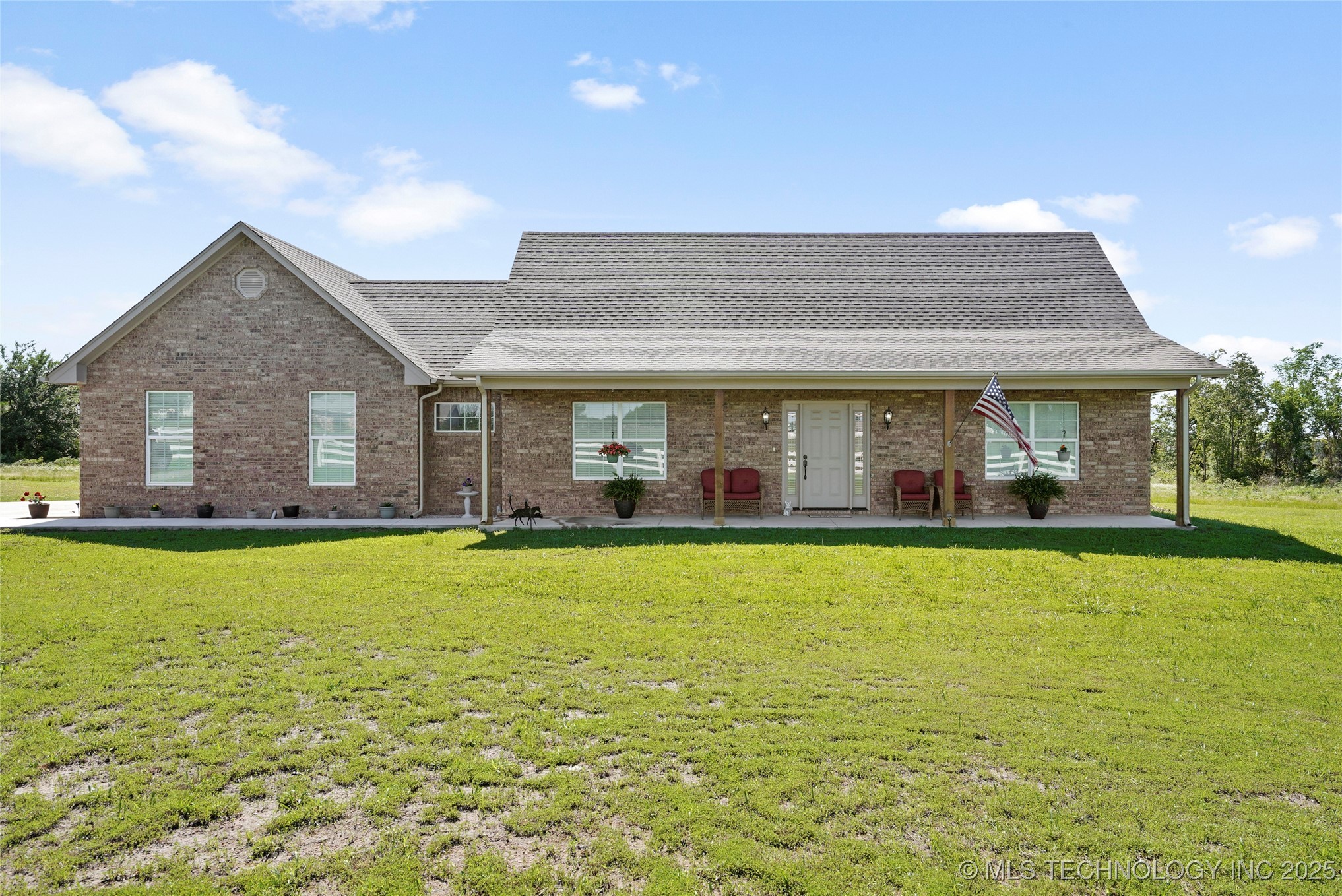 8315 S 2nd W