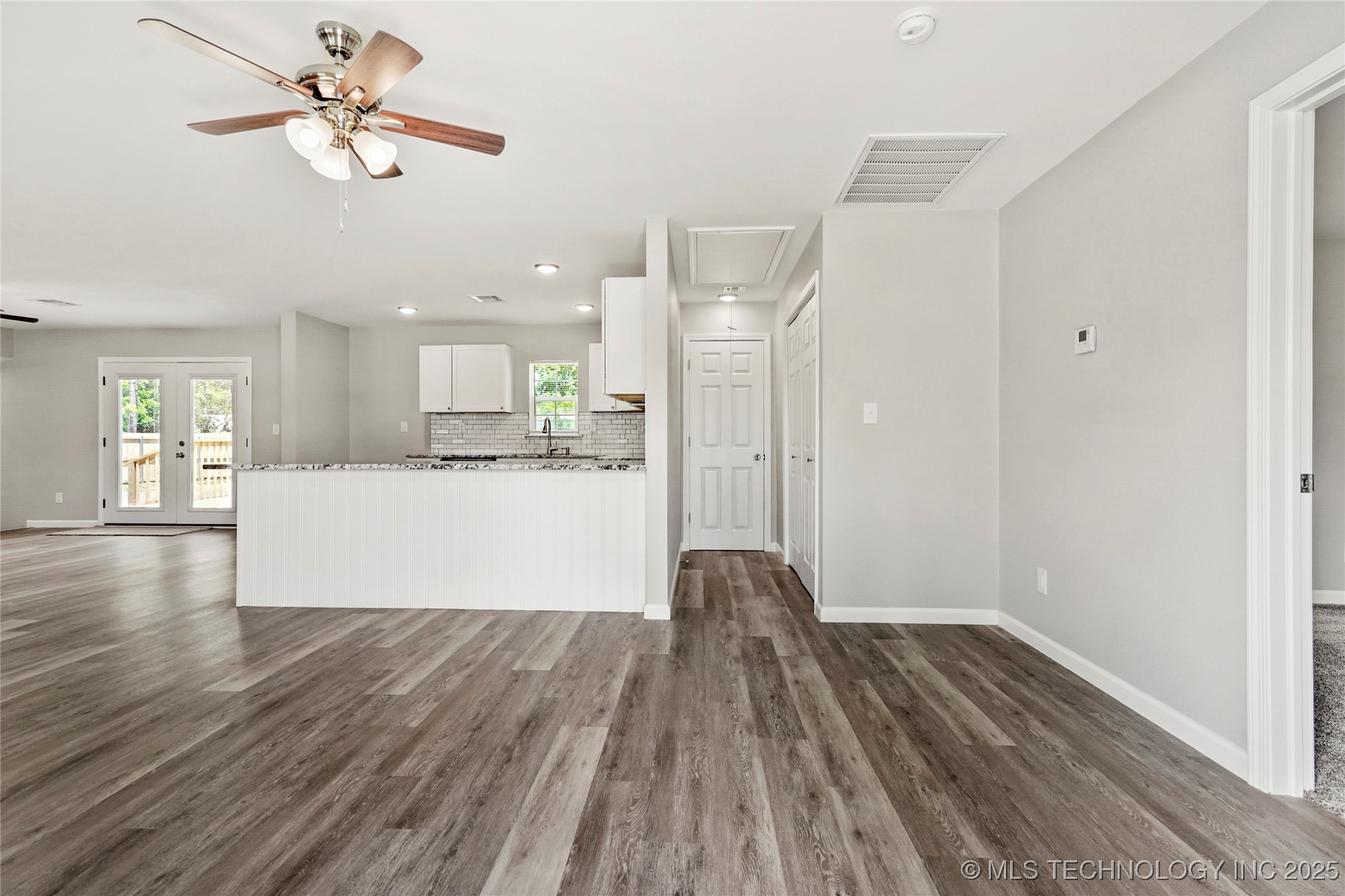 407 N Forest Street