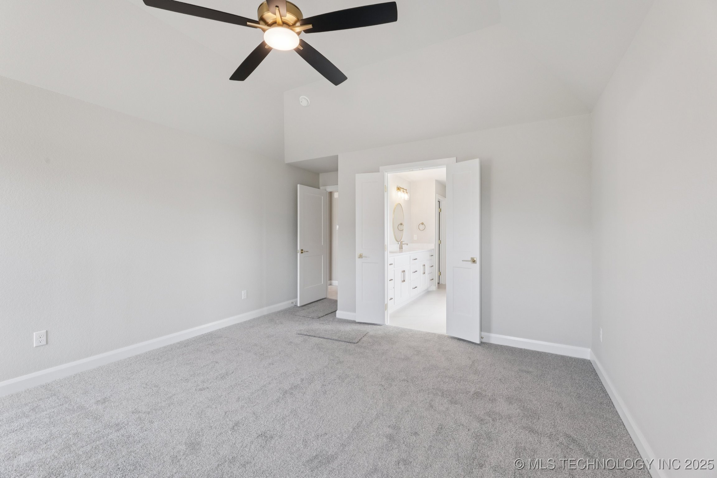 22832 E 106th Place S