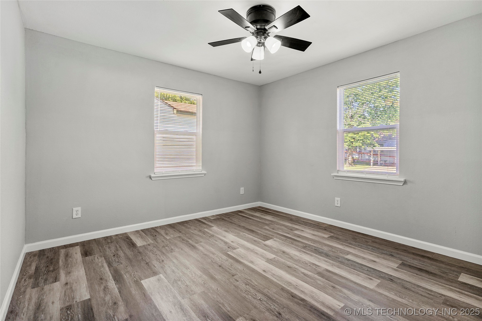 821 N 71st East Avenue