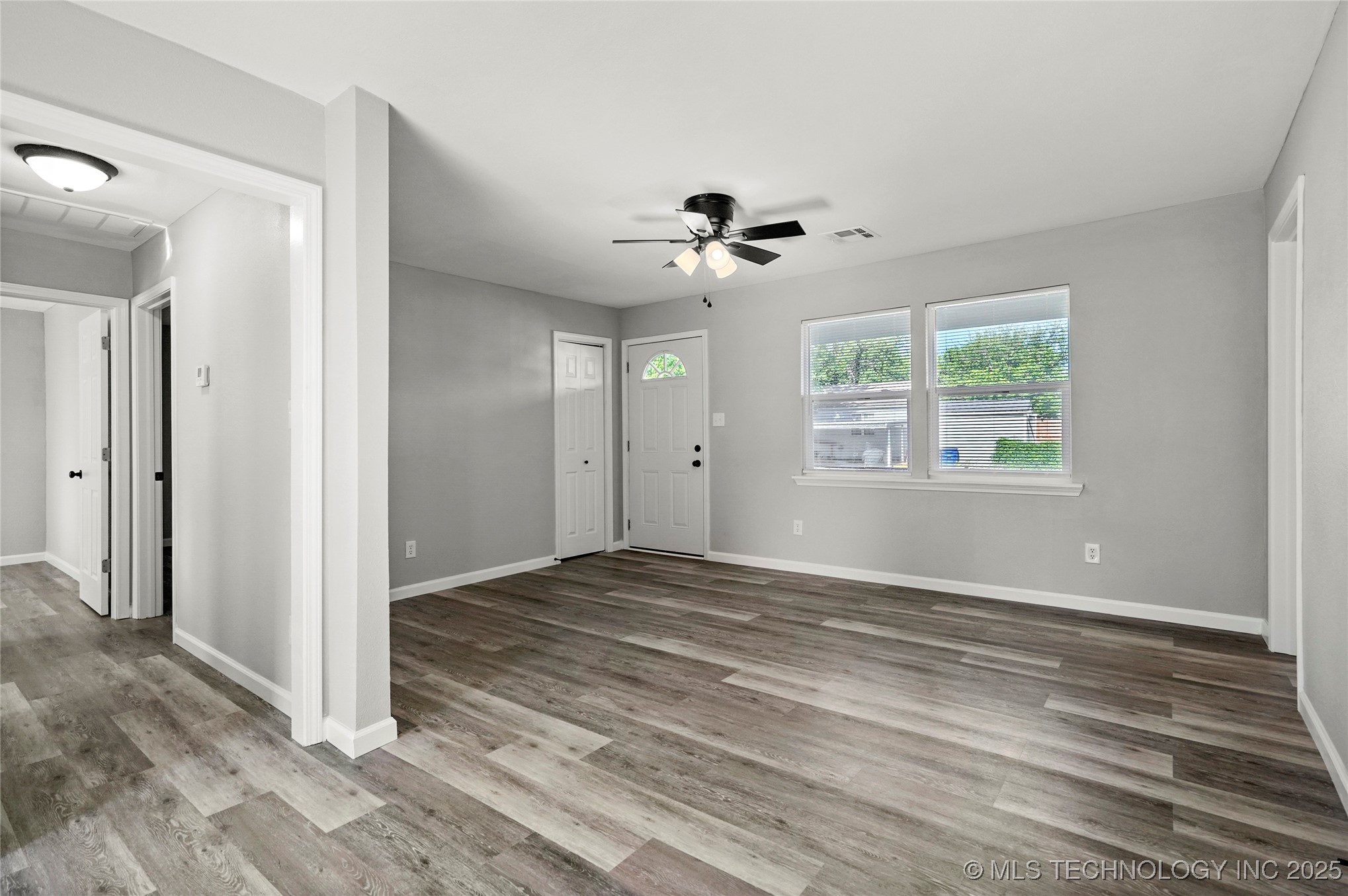 821 N 71st East Avenue