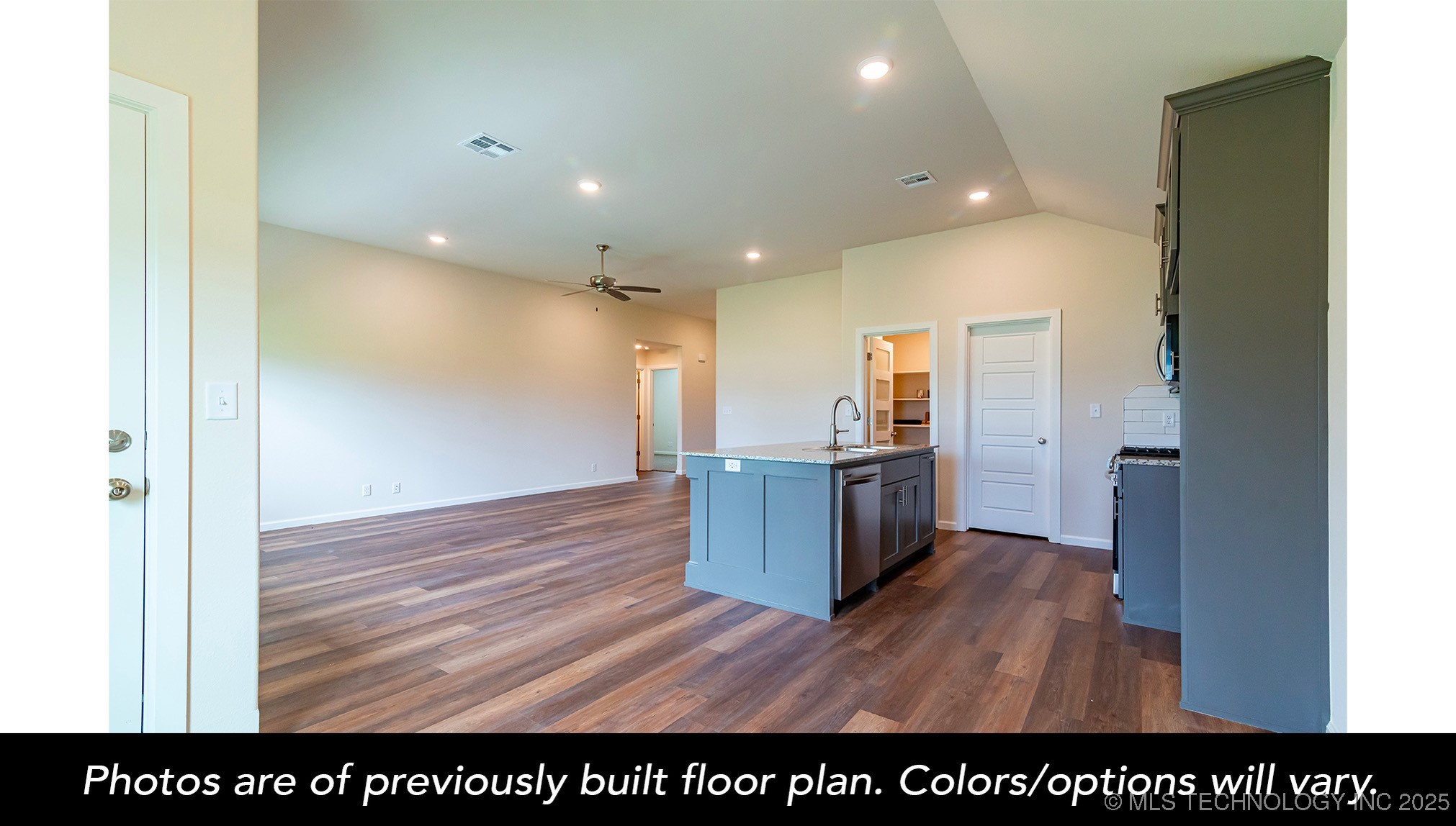 10912 S 271st East Avenue