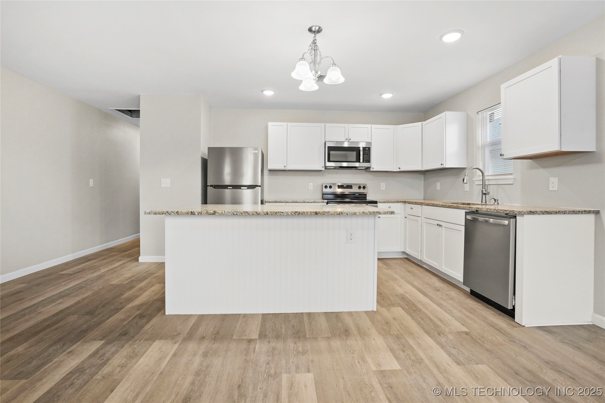 1005 N Quincy Avenue