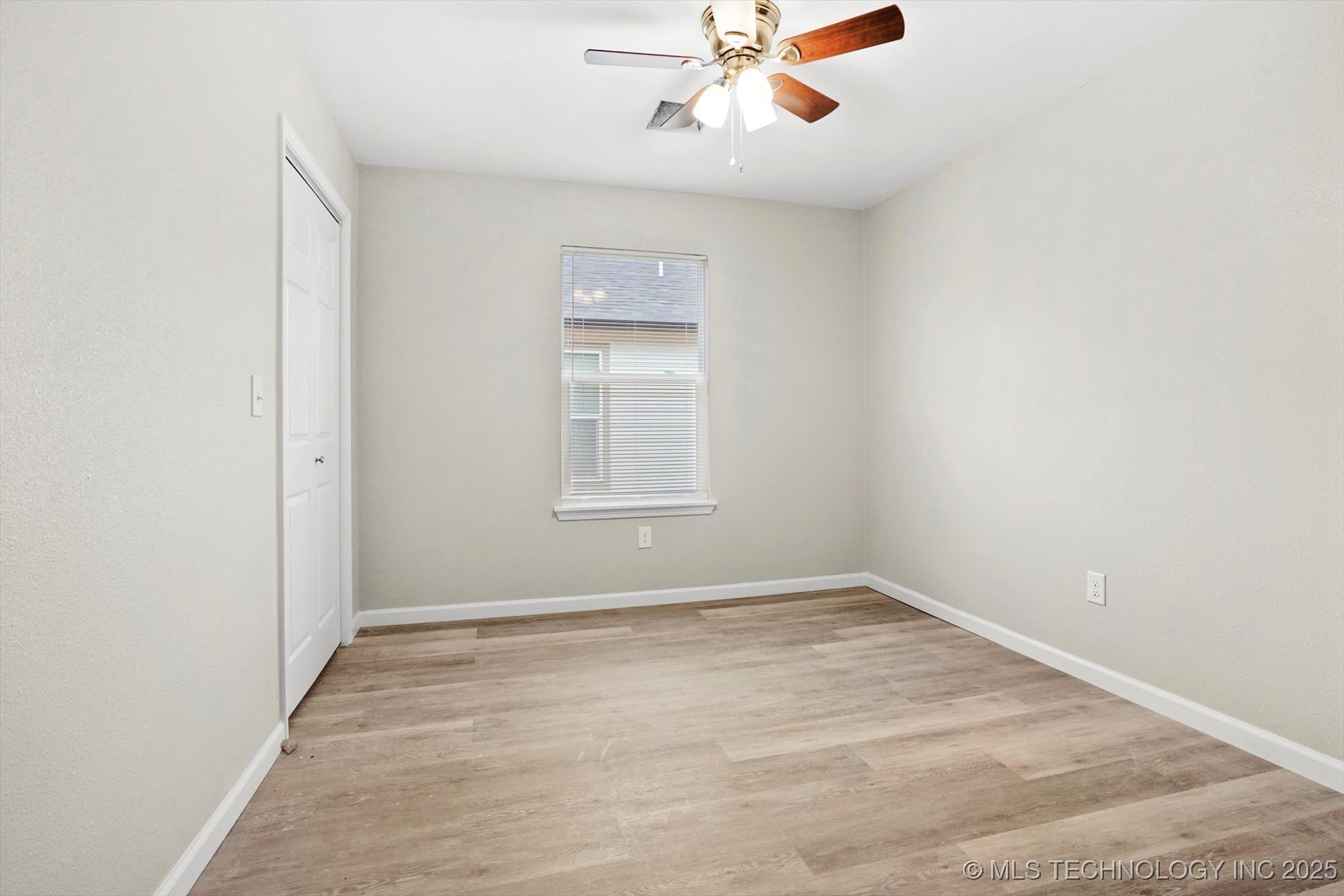 4115 W 57th Street S