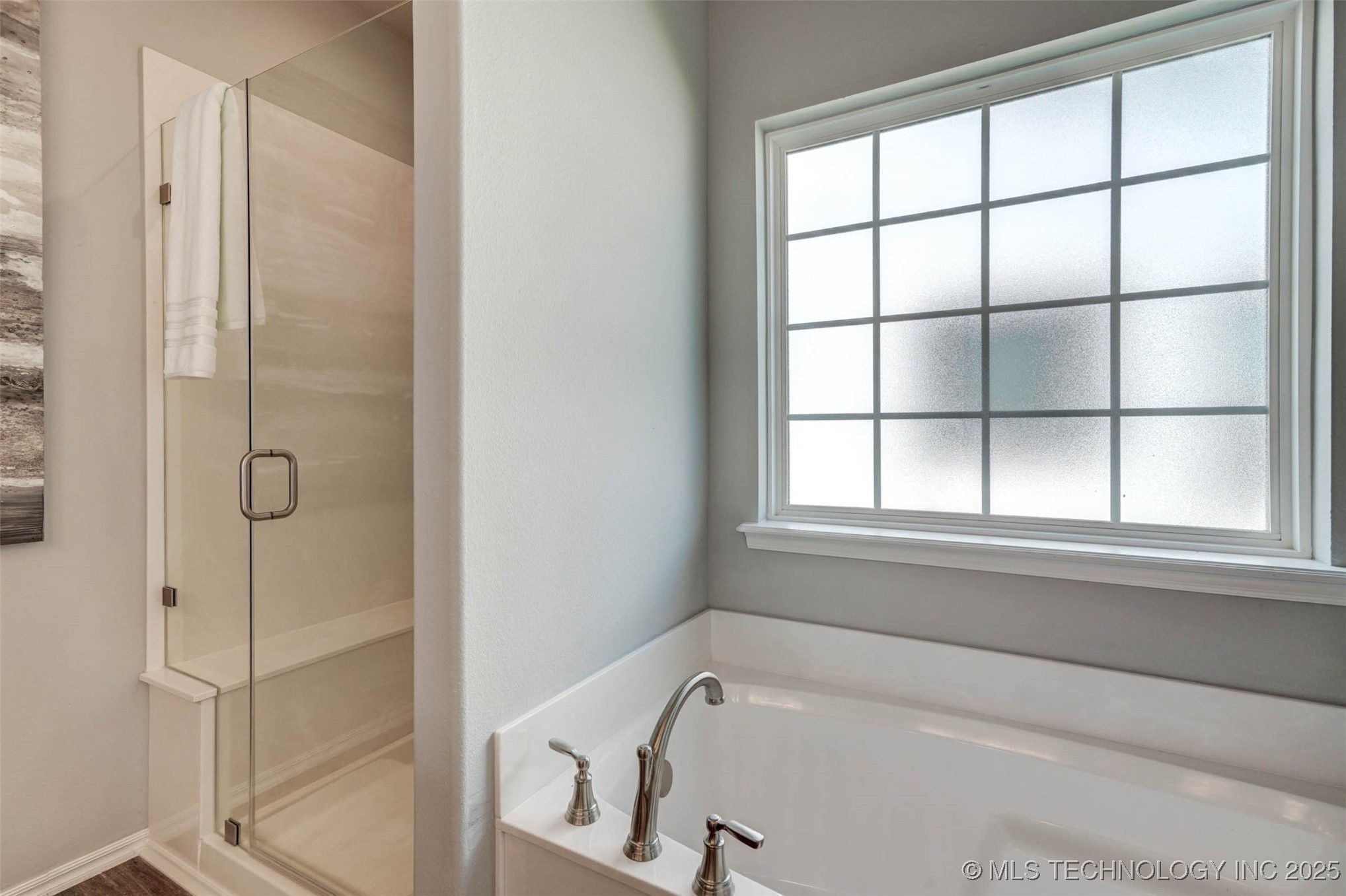 1914 W Imperial Street