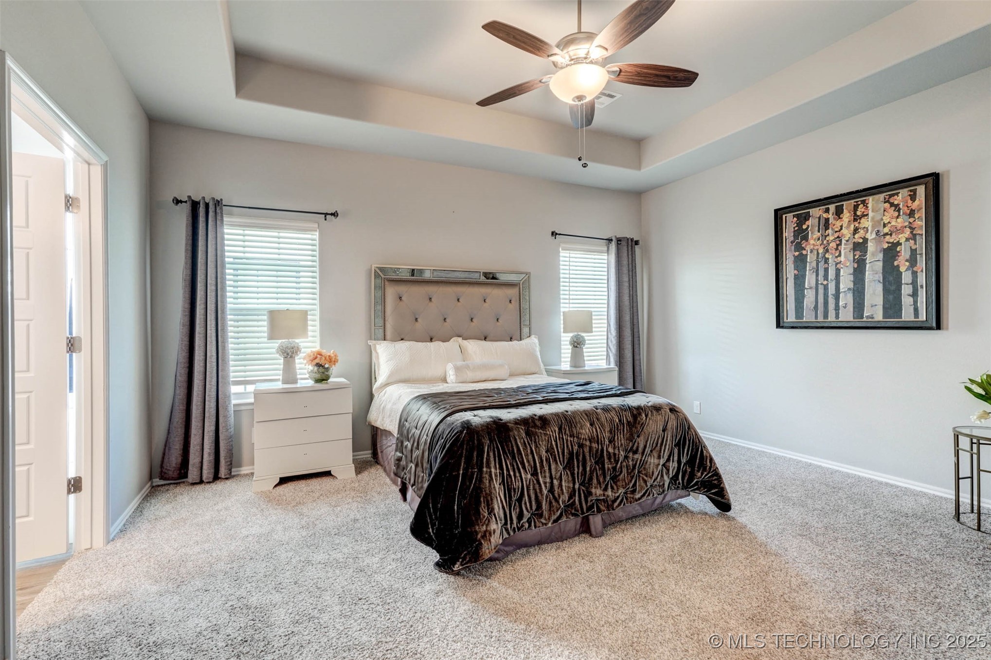 1914 W Imperial Street