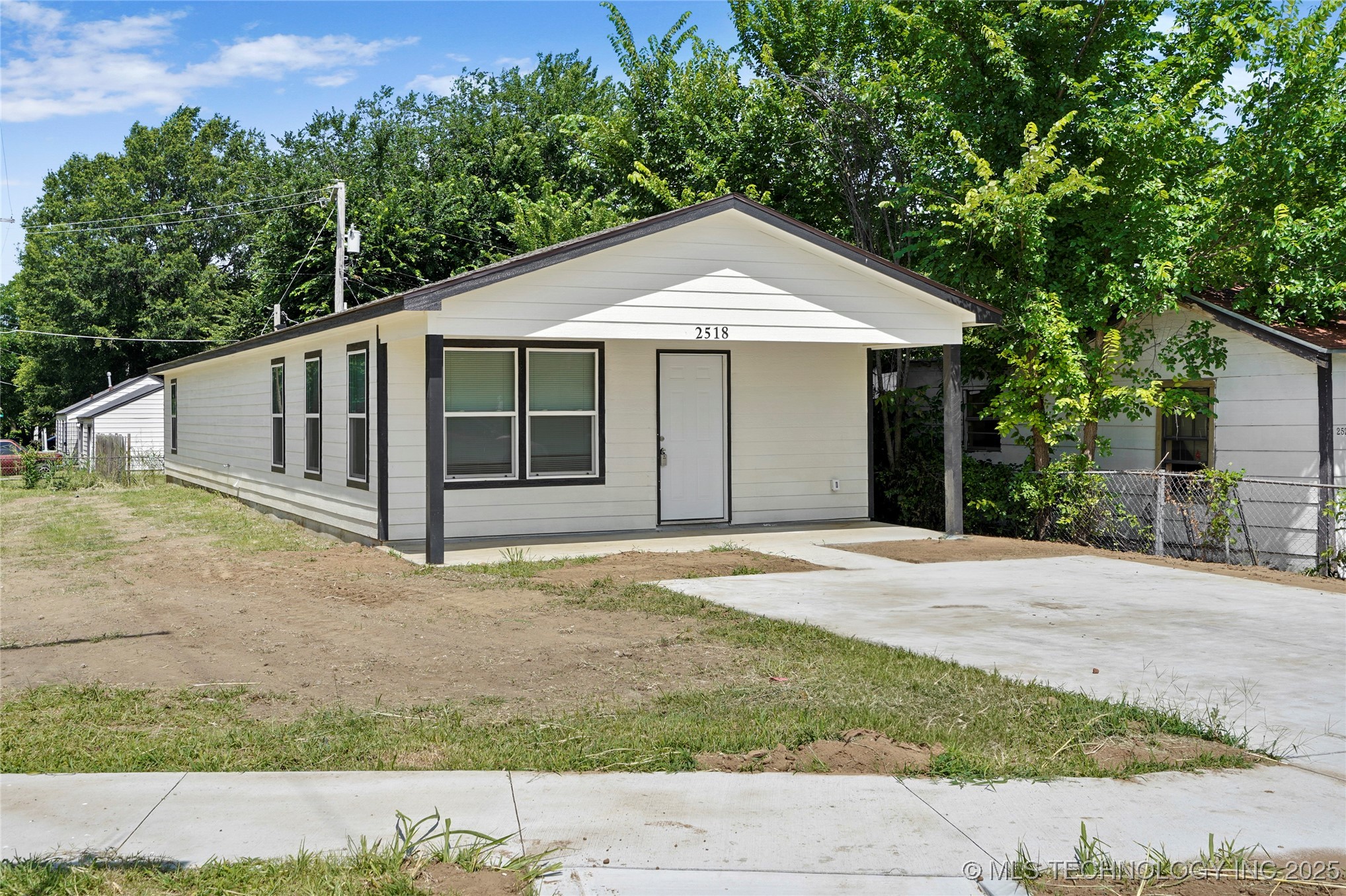 2518 N OWASSO Avenue