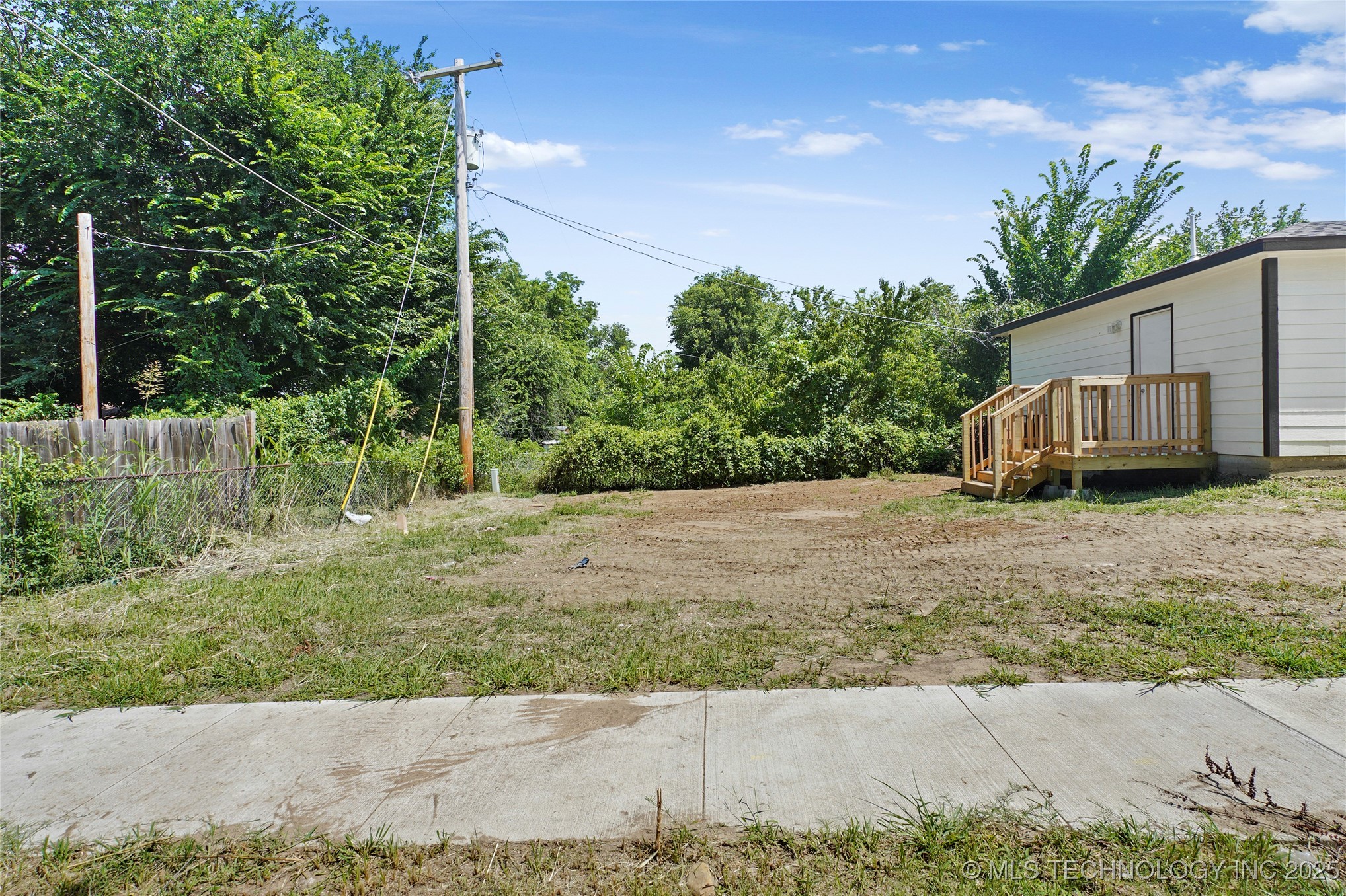 2518 N OWASSO Avenue