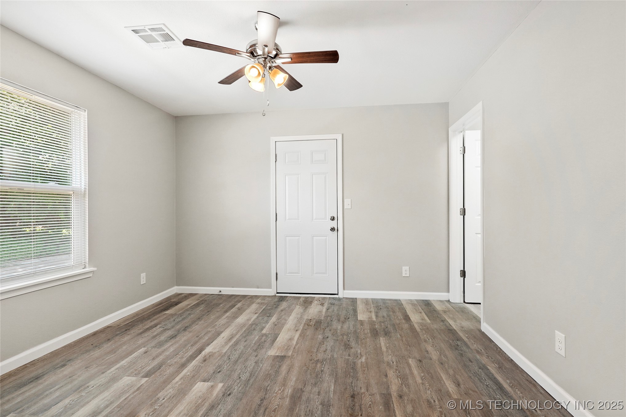 2518 N OWASSO Avenue