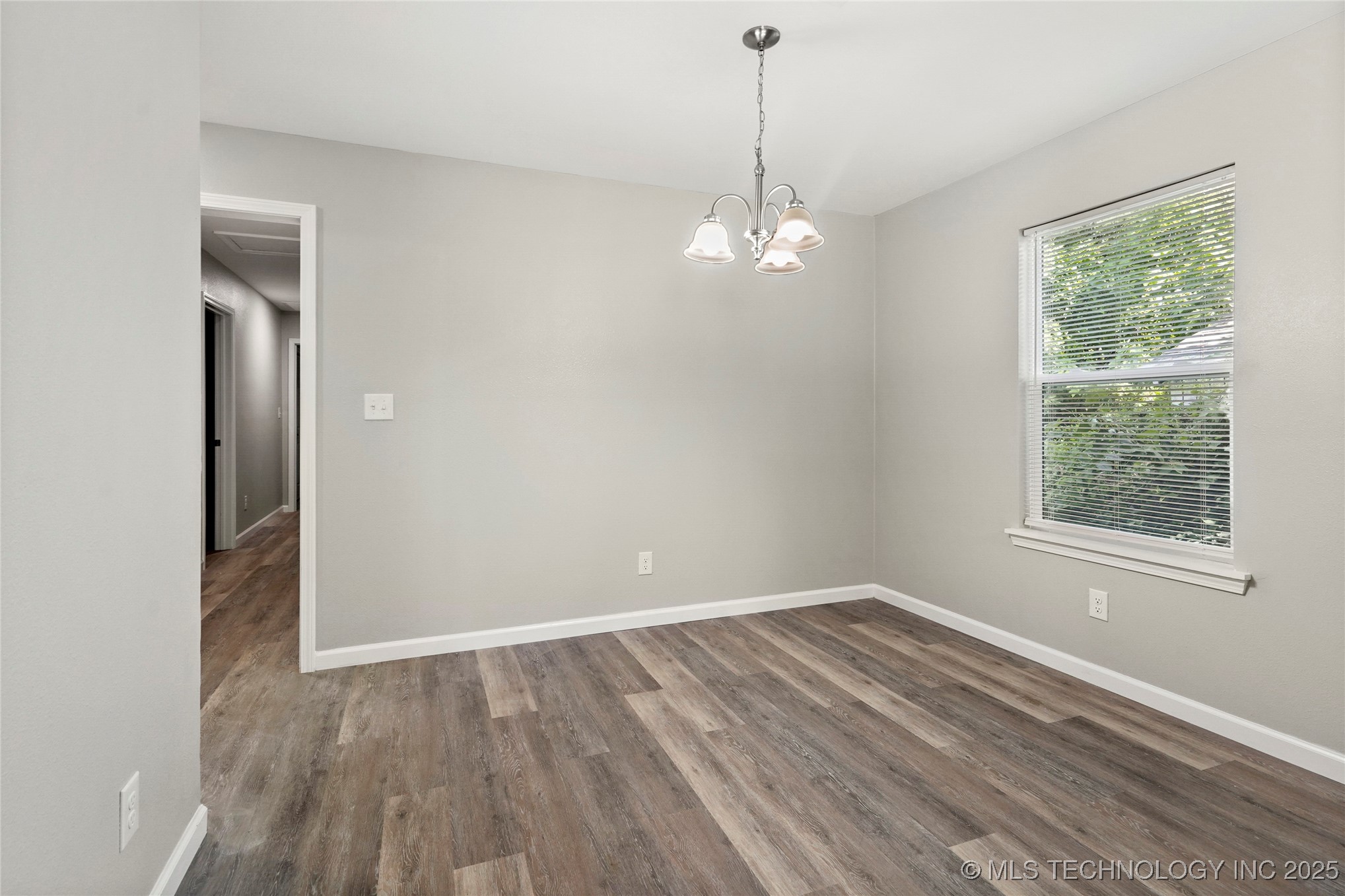 2518 N OWASSO Avenue
