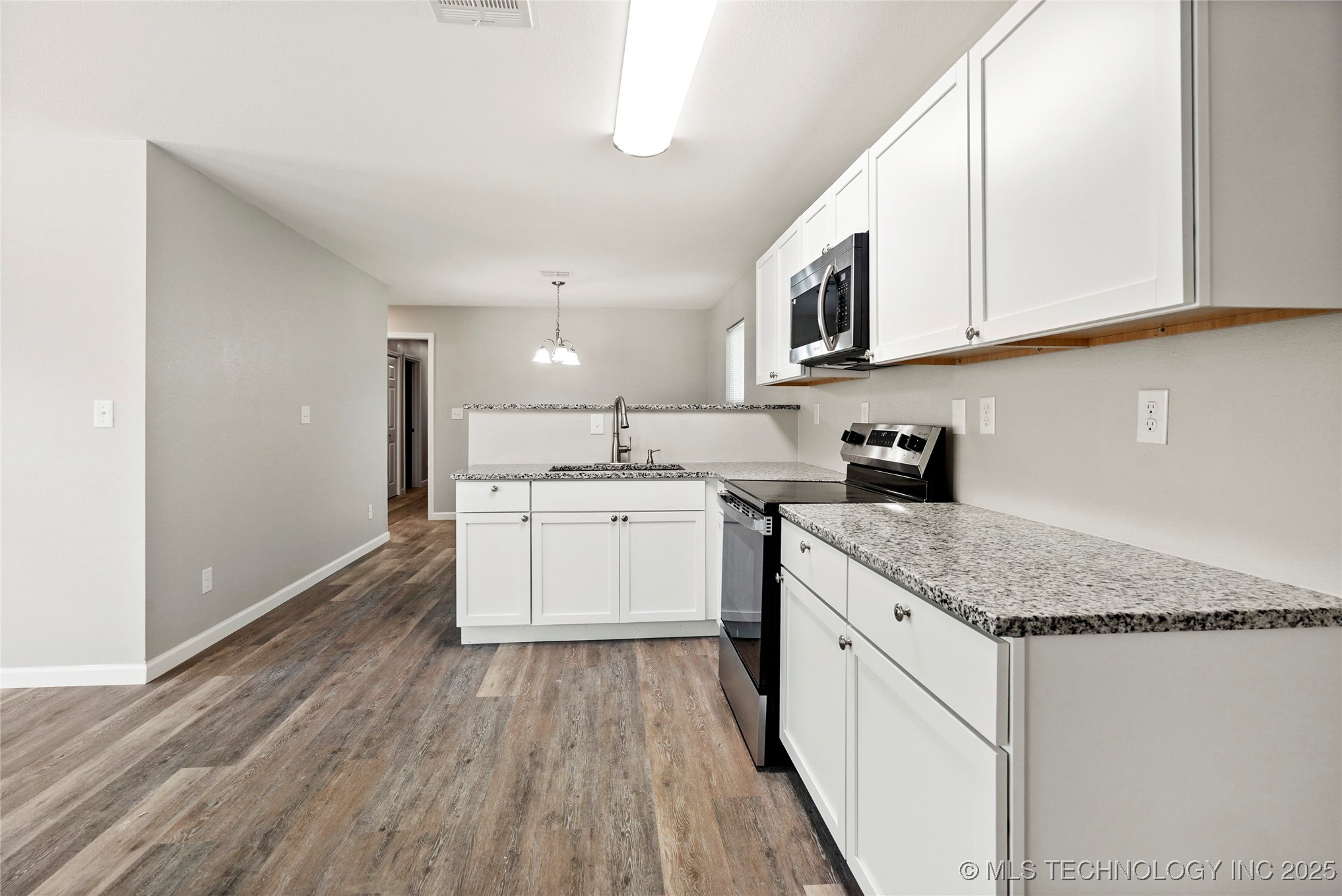 2518 N OWASSO Avenue
