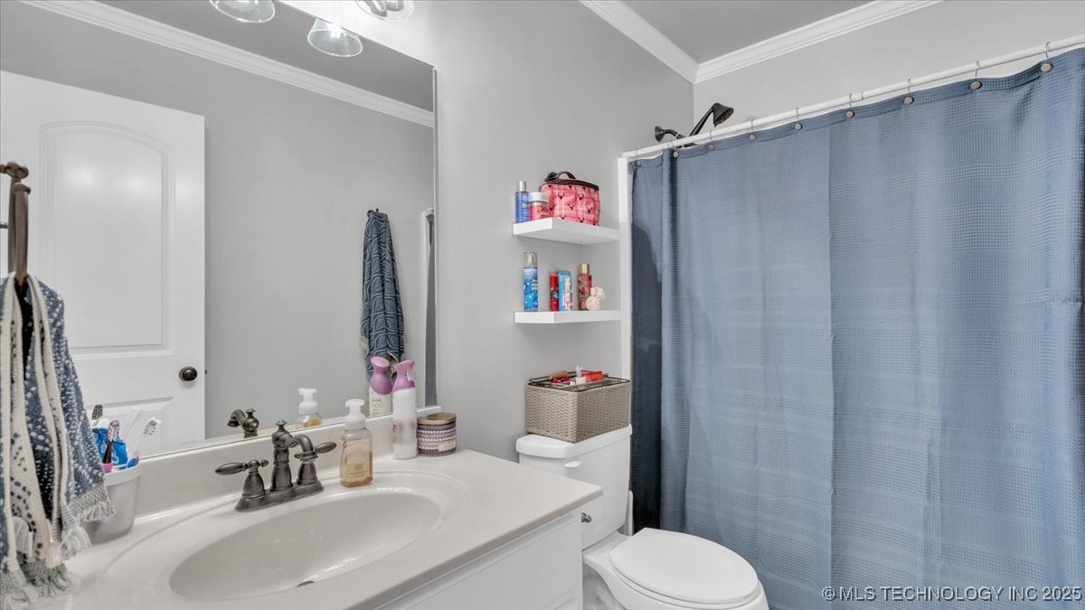 10519 S 90th East Avenue