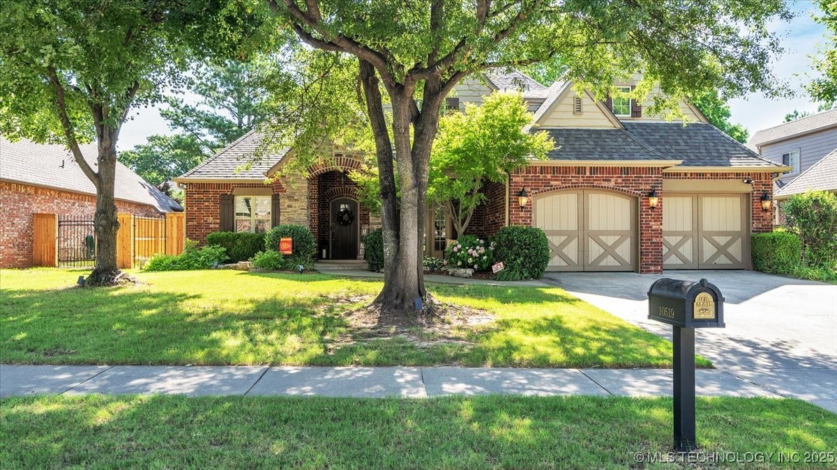 10519 S 90th East Avenue