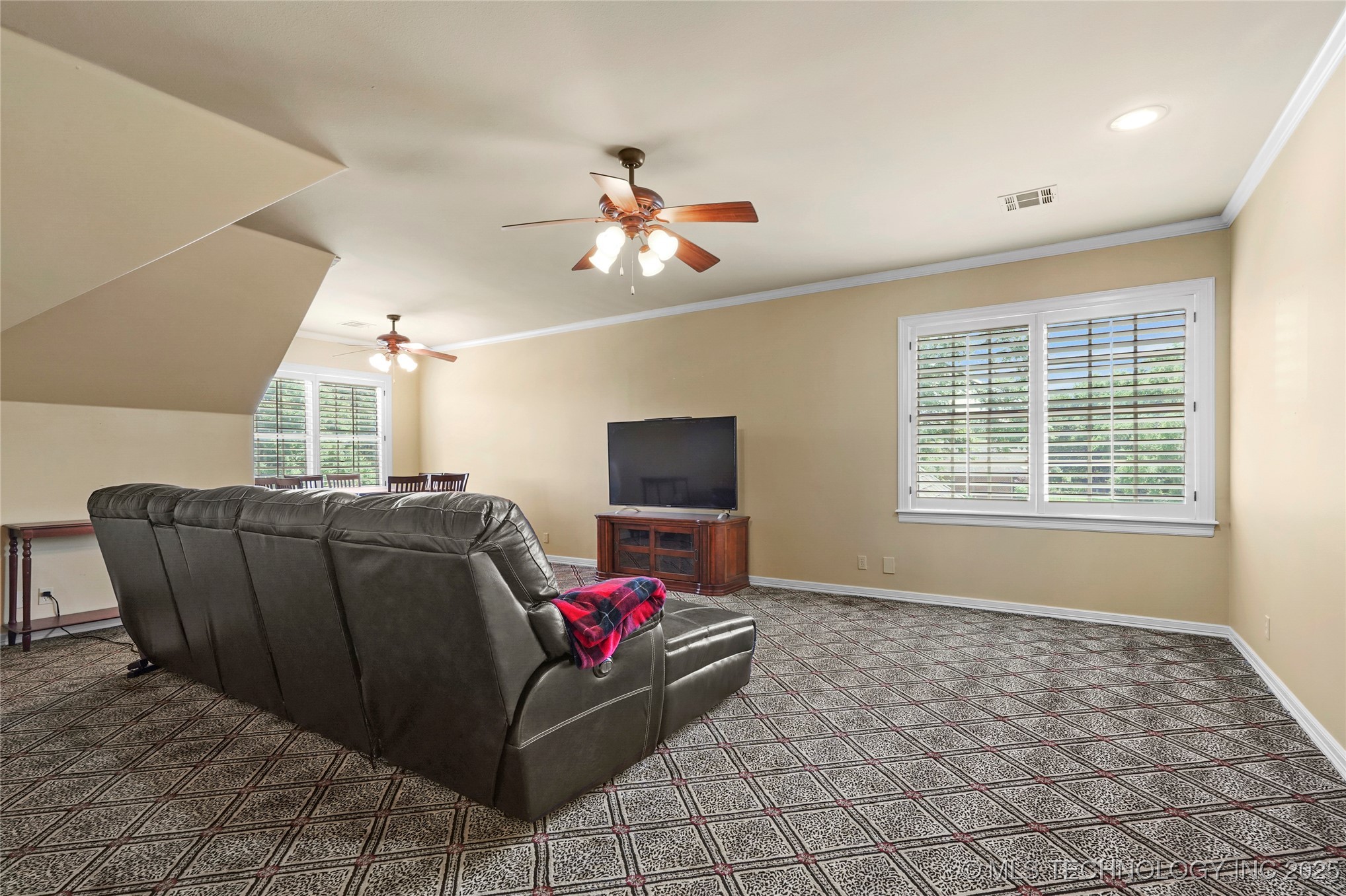 509 E Glendale Street