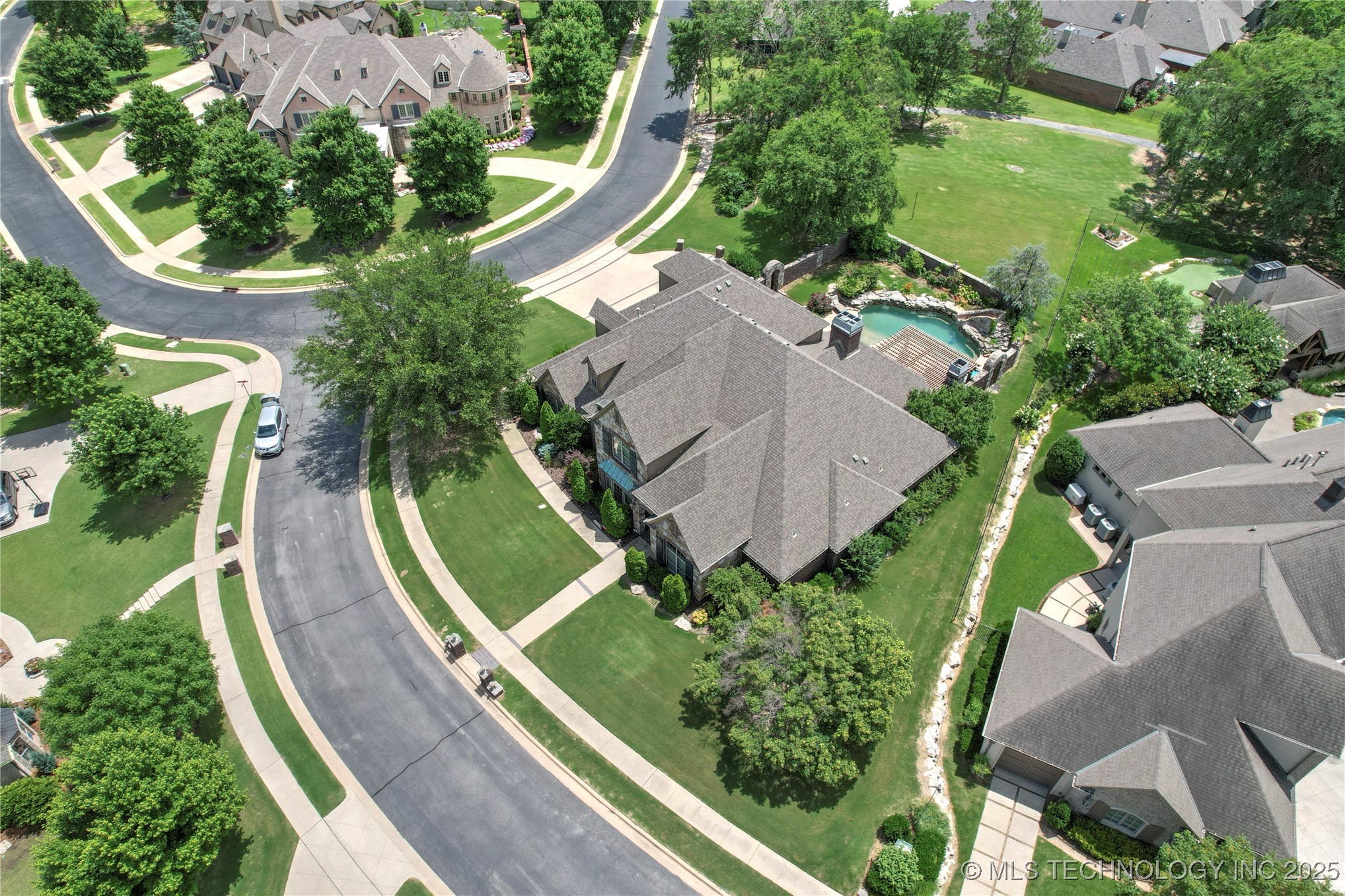 509 E Glendale Street