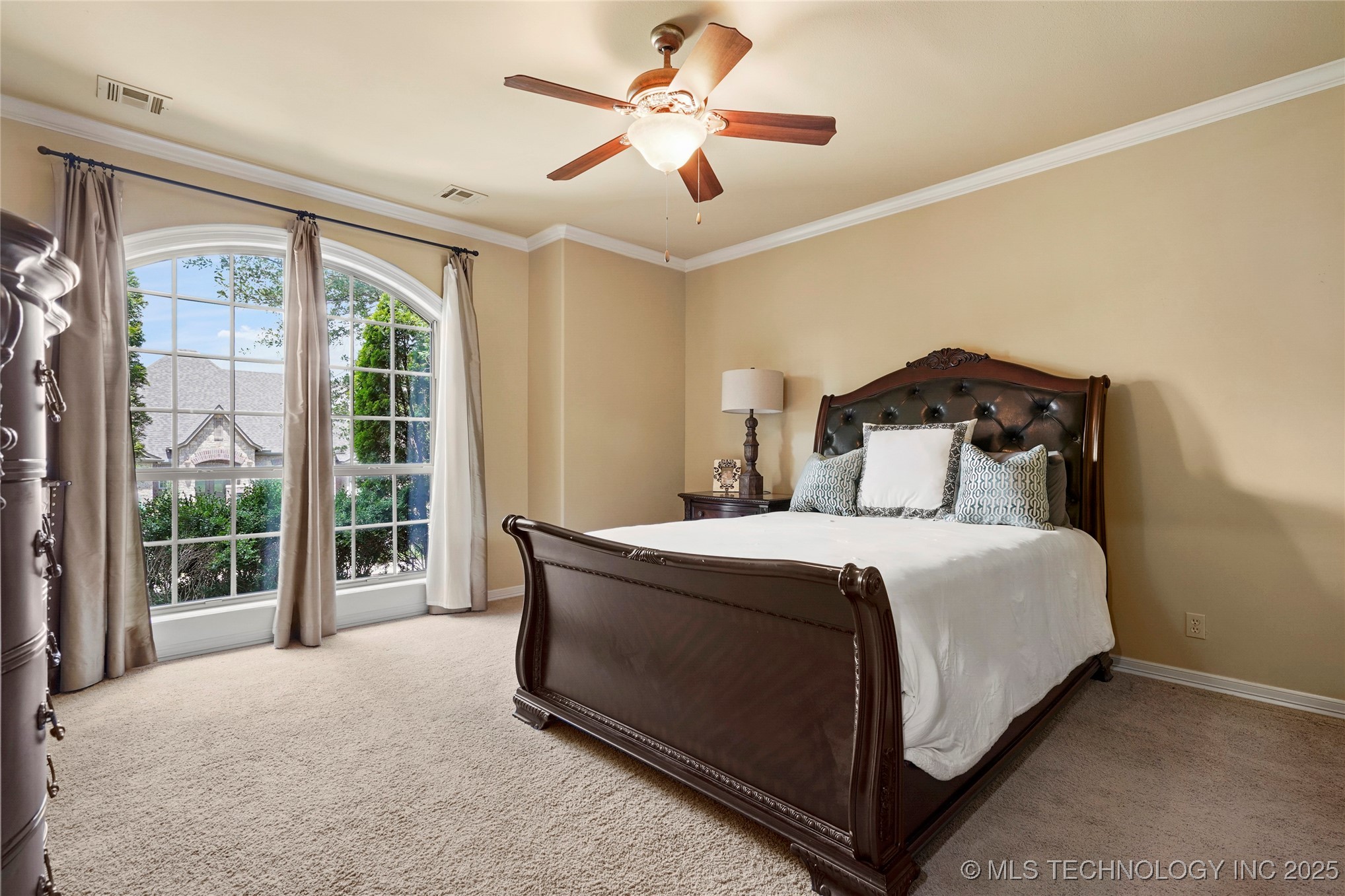 509 E Glendale Street