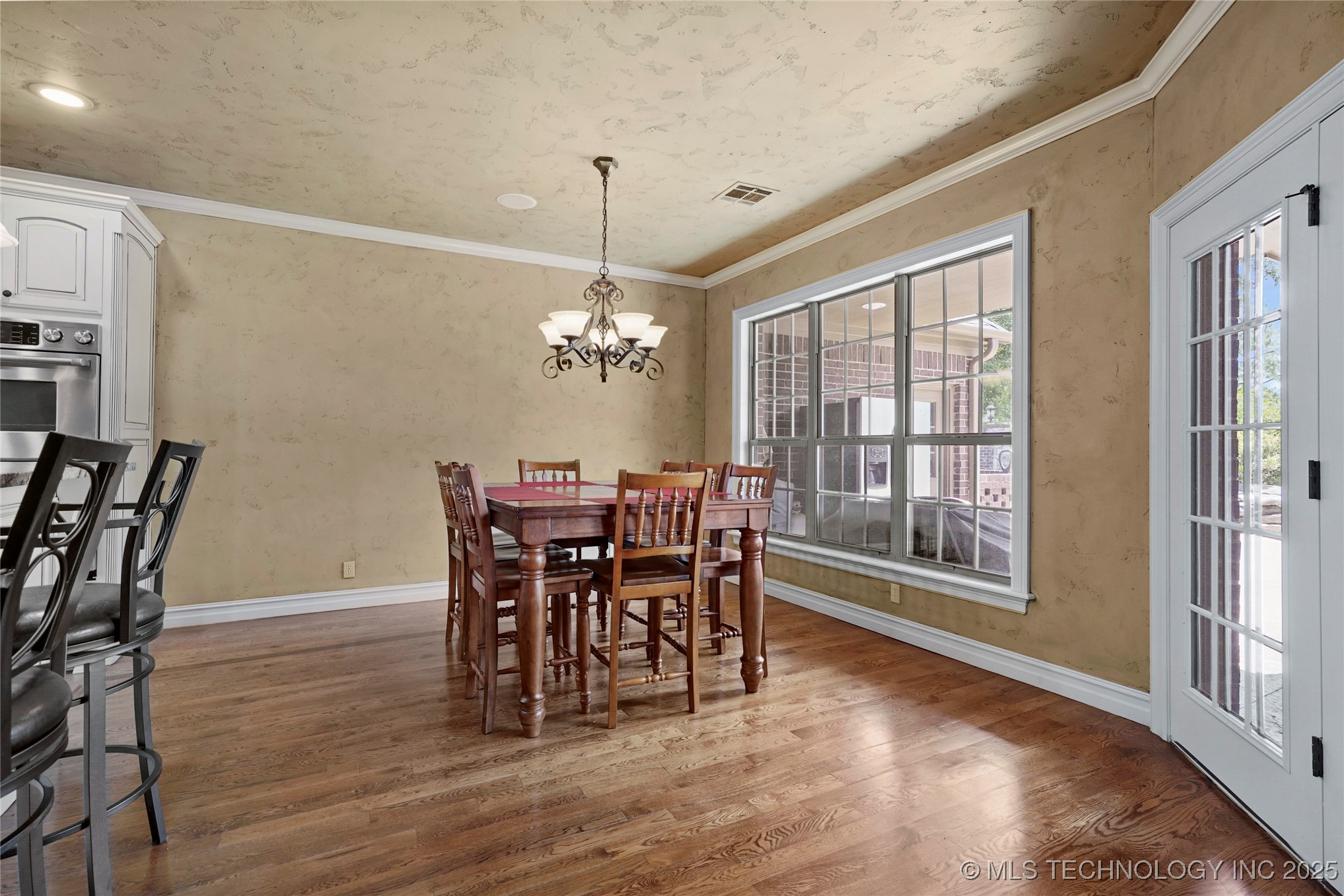 509 E Glendale Street