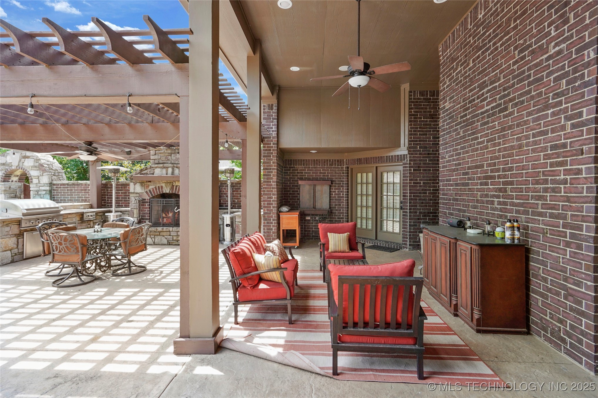 509 E Glendale Street