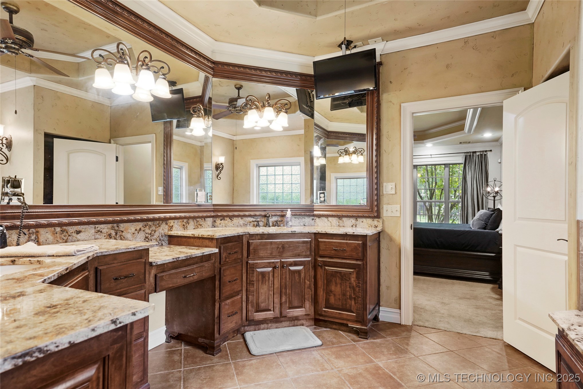 509 E Glendale Street