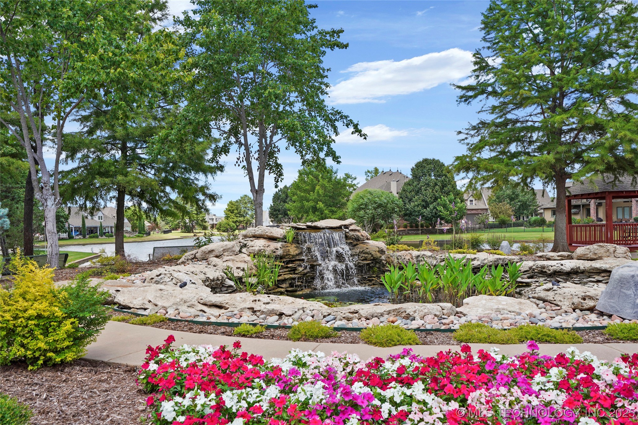 509 E Glendale Street