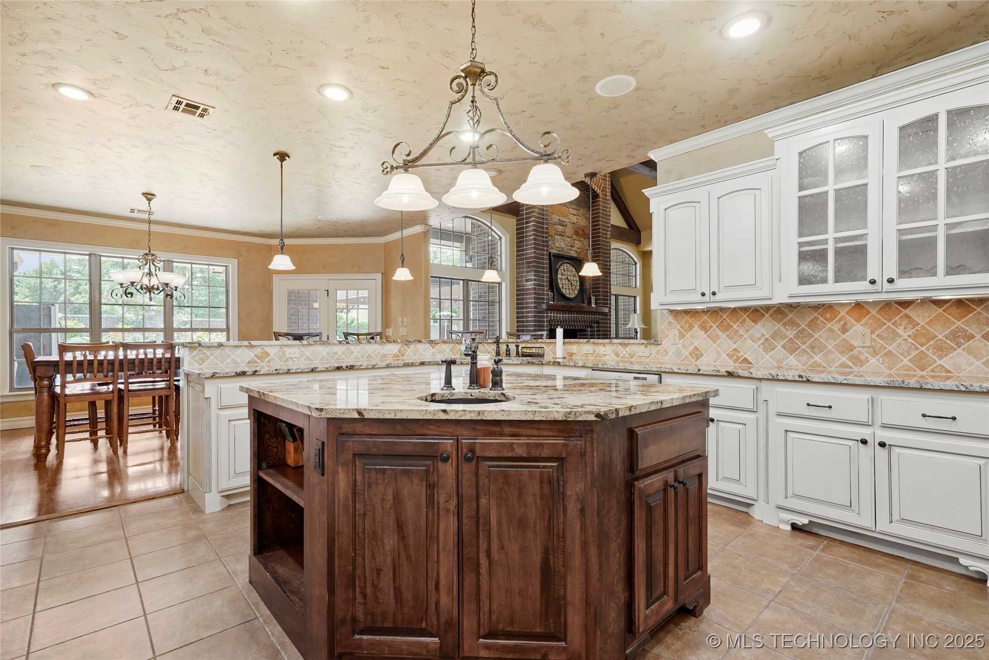 509 E Glendale Street