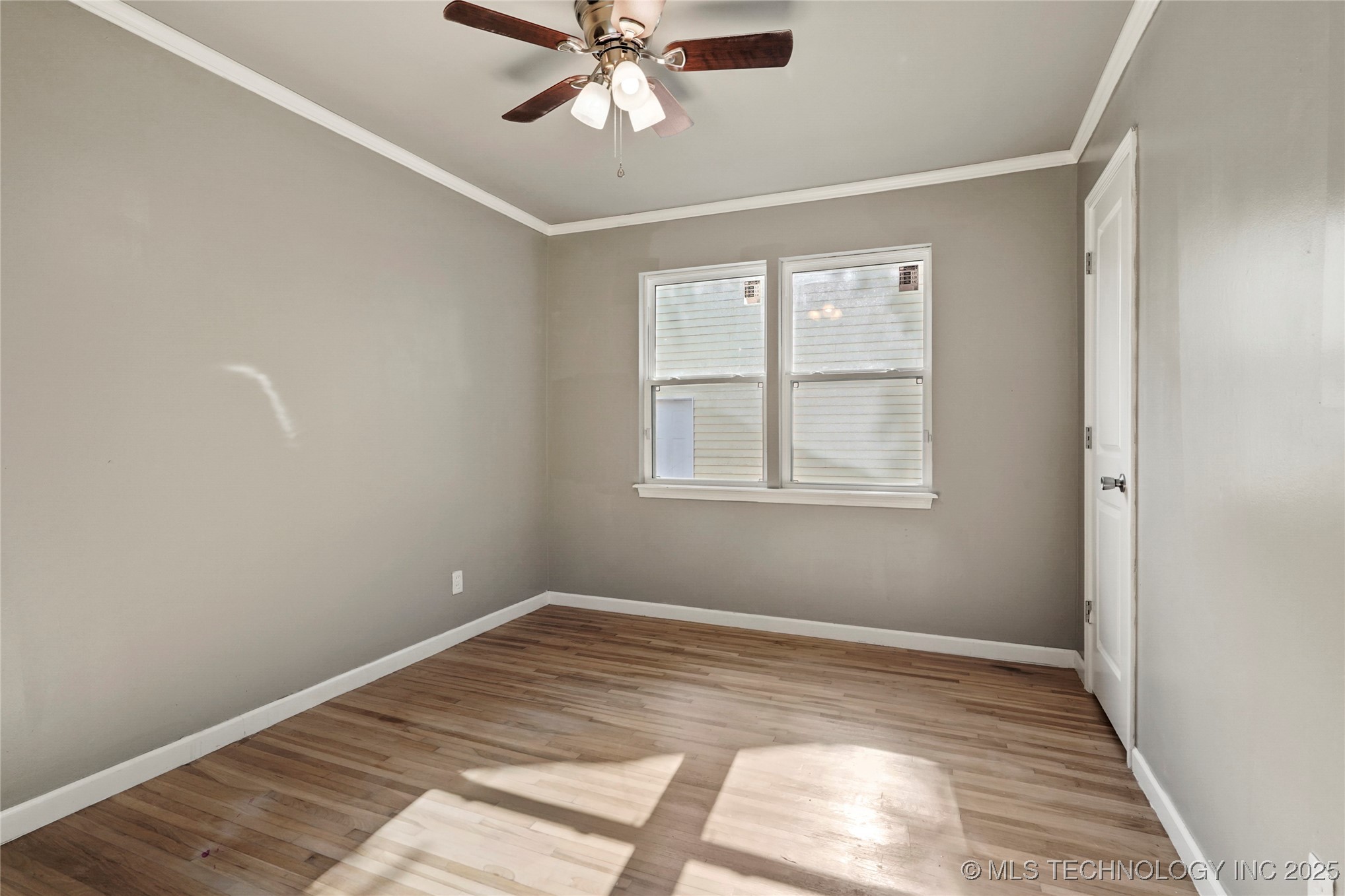 116 W 49th Place N
