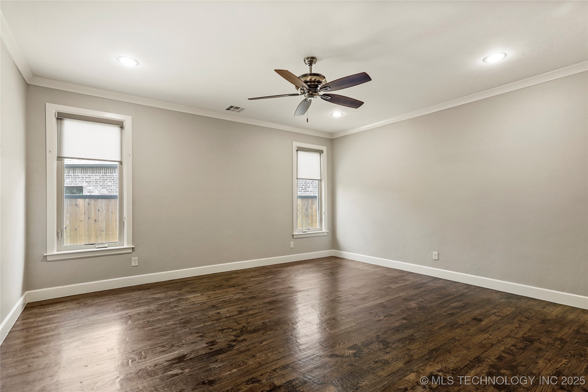 4603 E 118th Place
