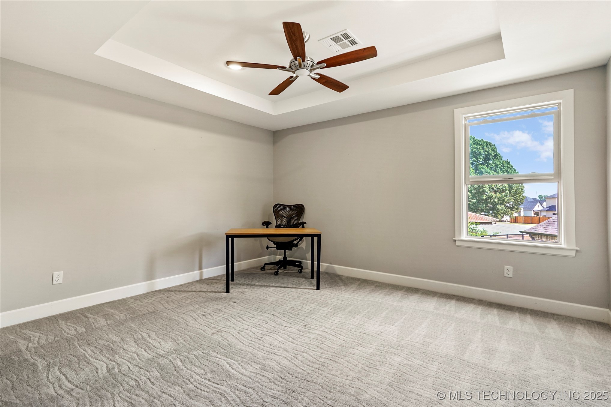 4603 E 118th Place