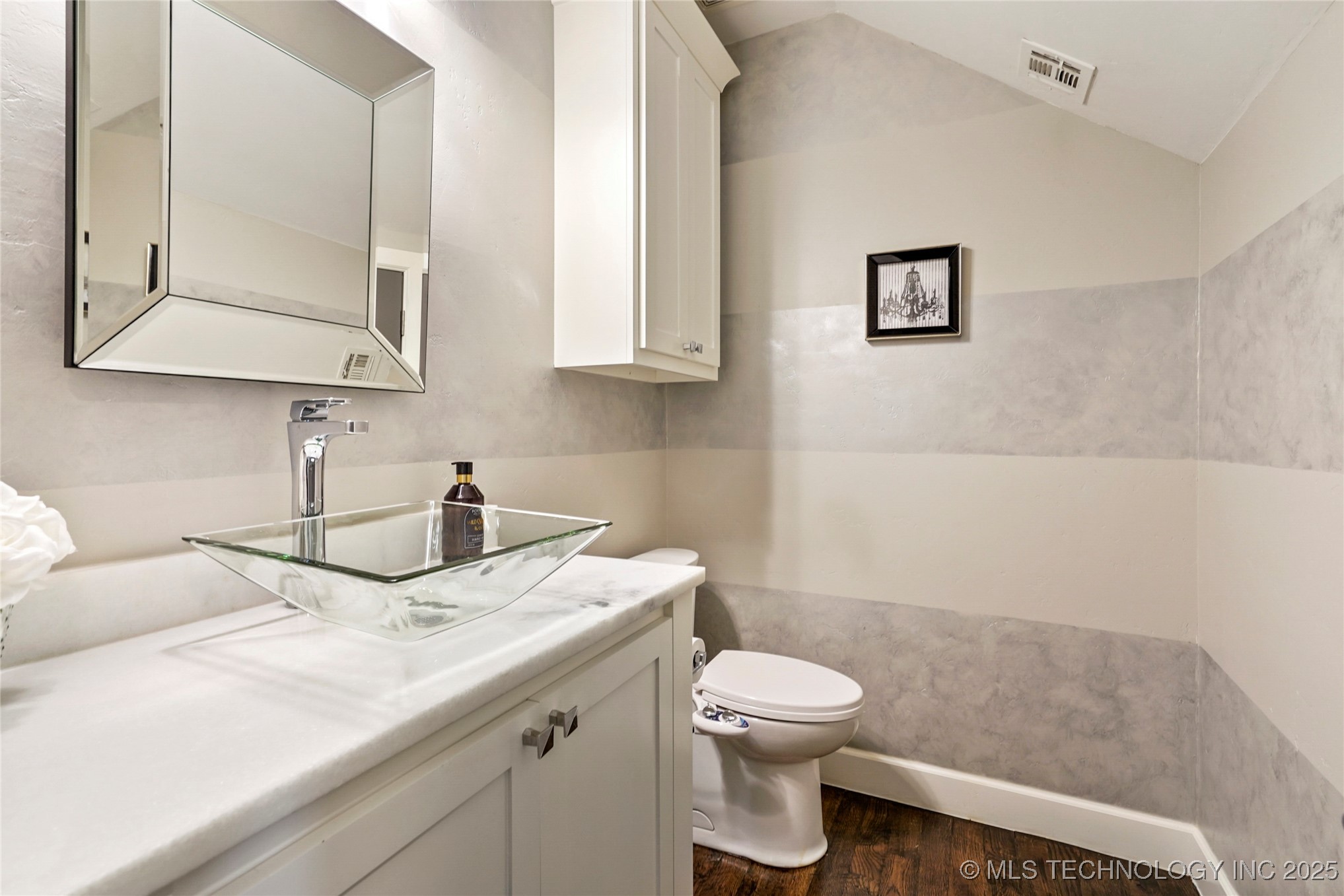 4603 E 118th Place