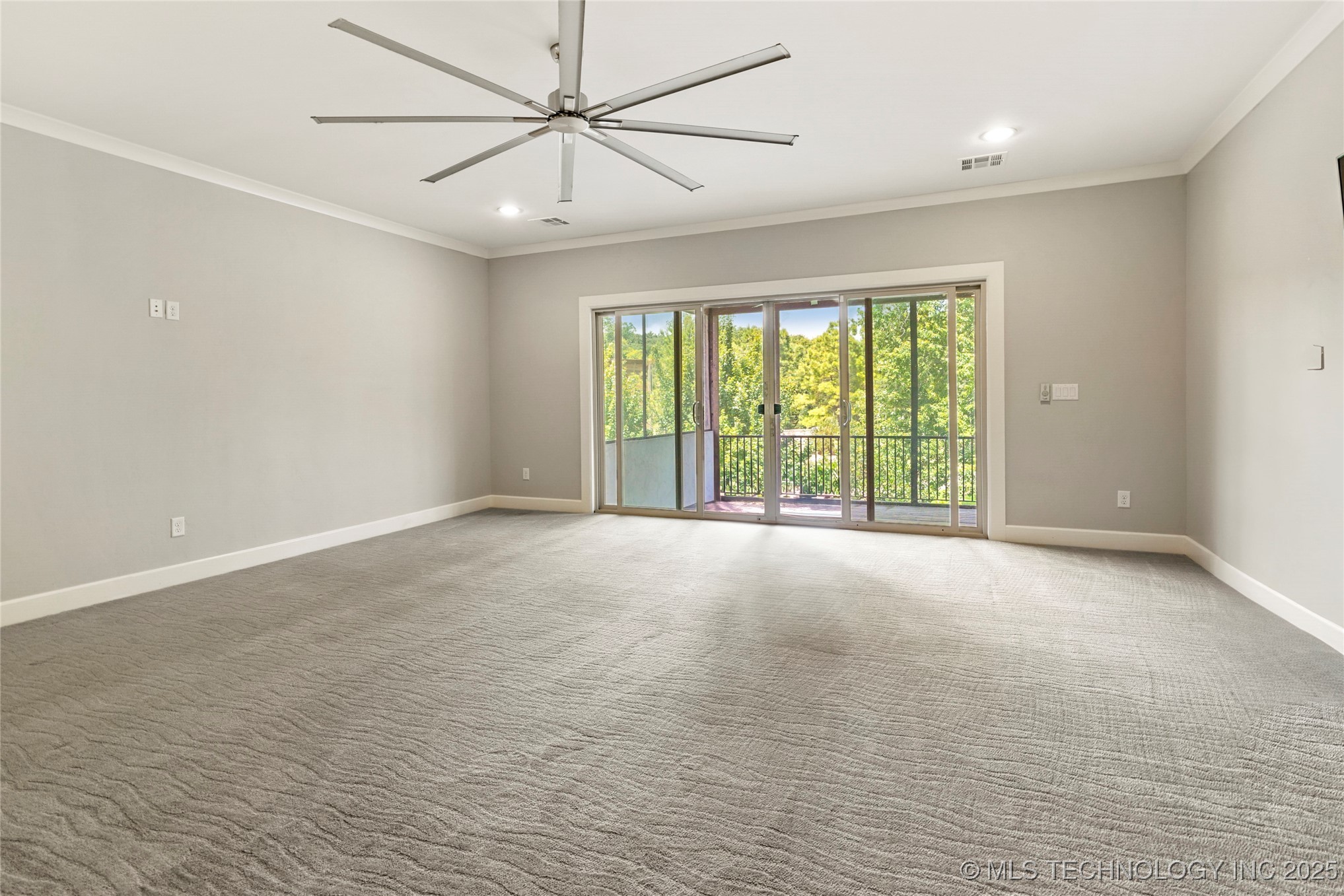4603 E 118th Place
