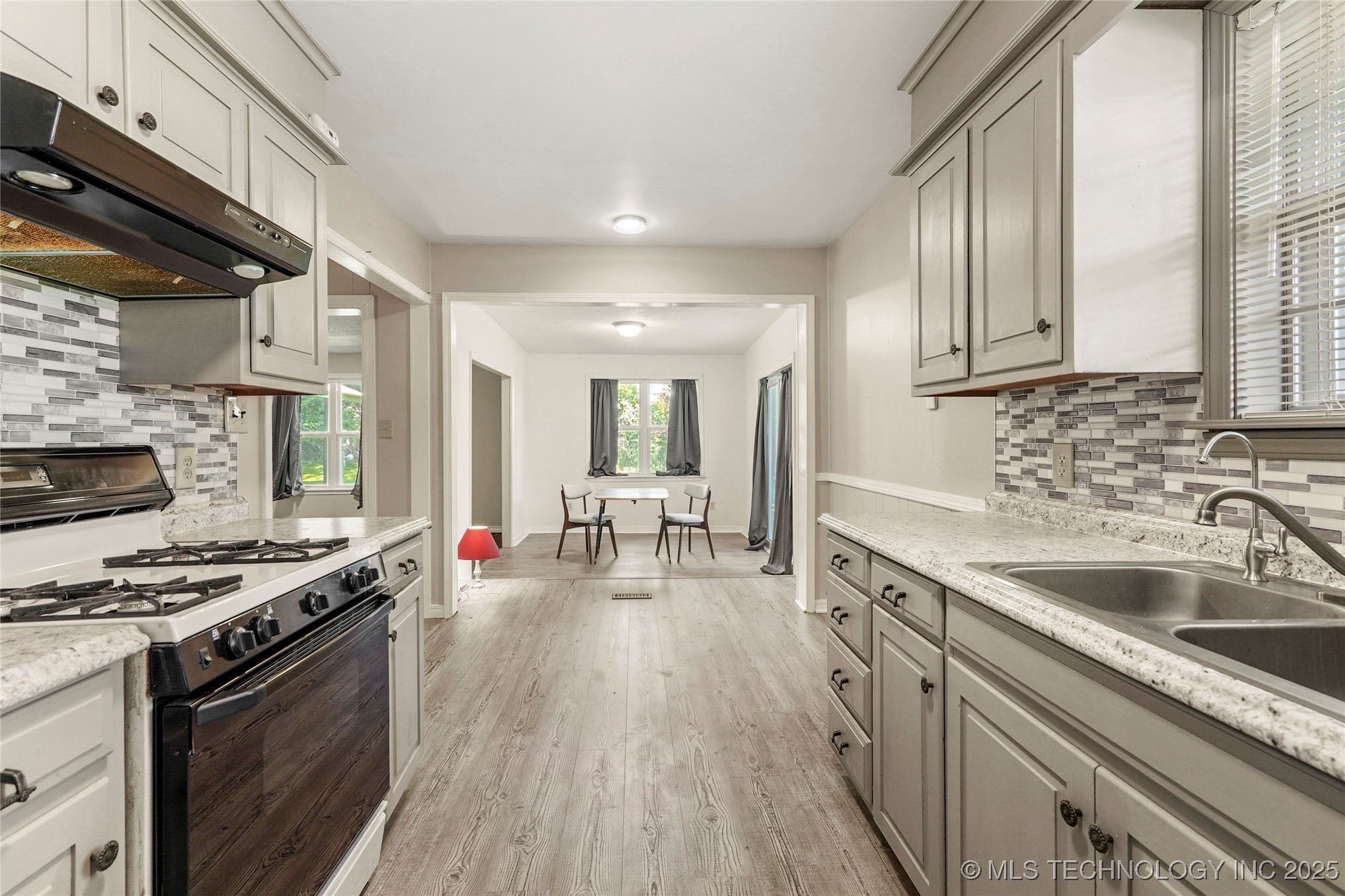 2900 S Cedar Court