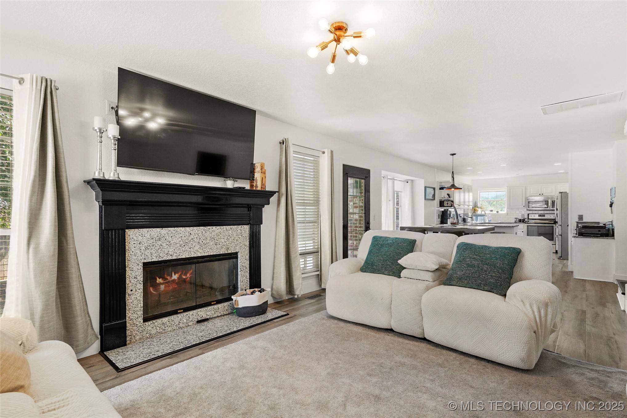 10959 E 76th Street