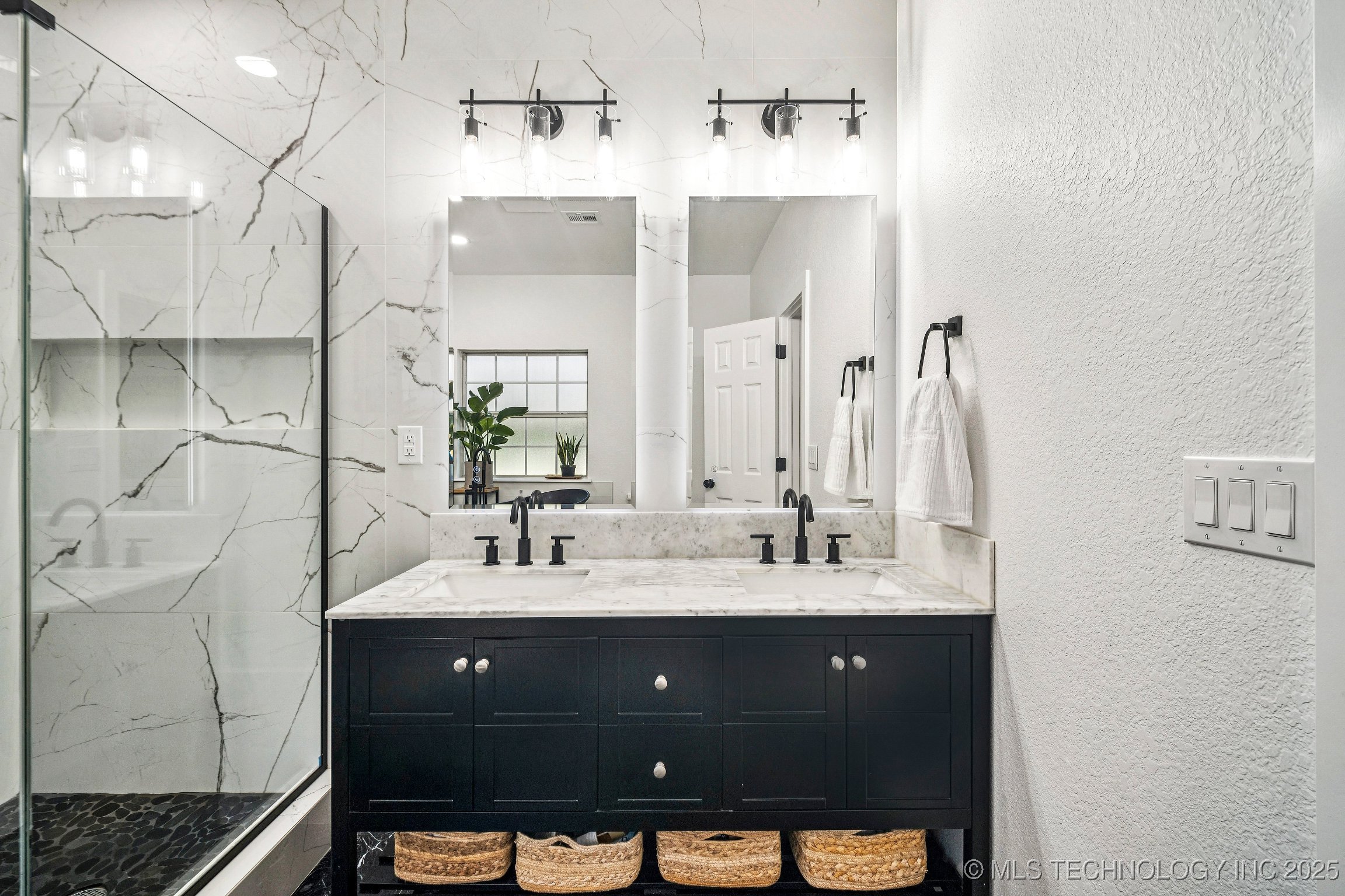 10306 E 114th Place S