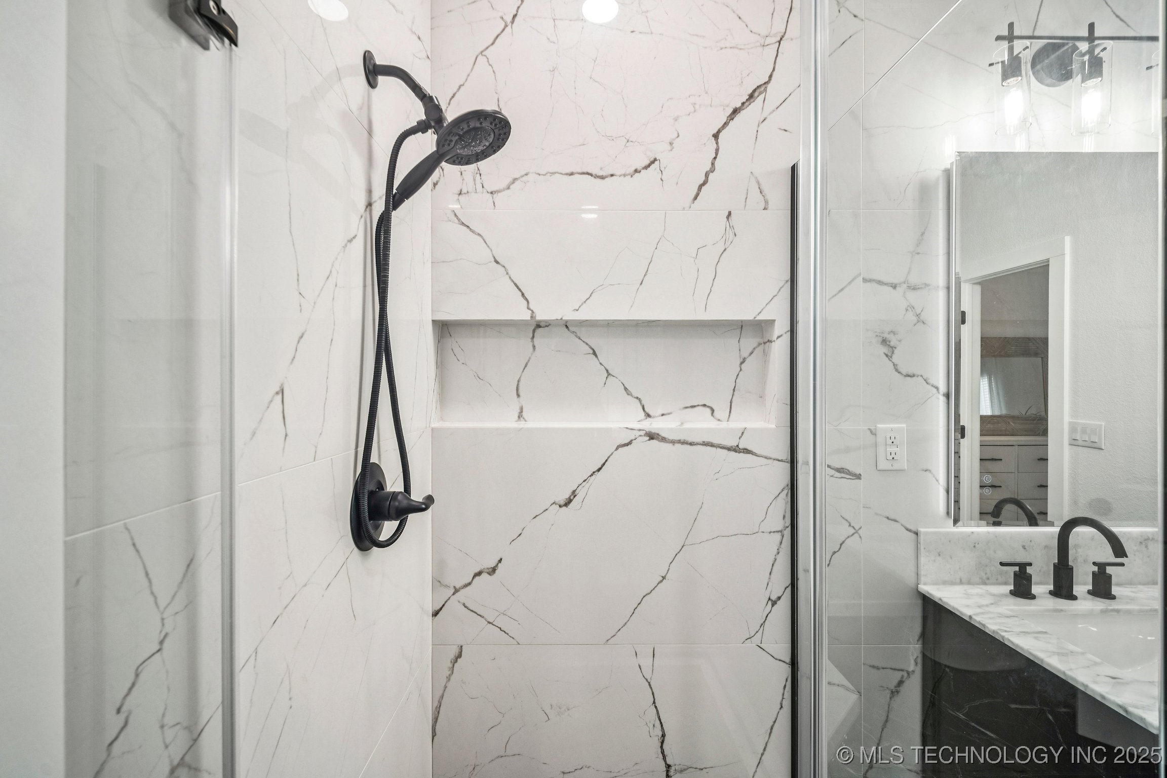 10306 E 114th Place S