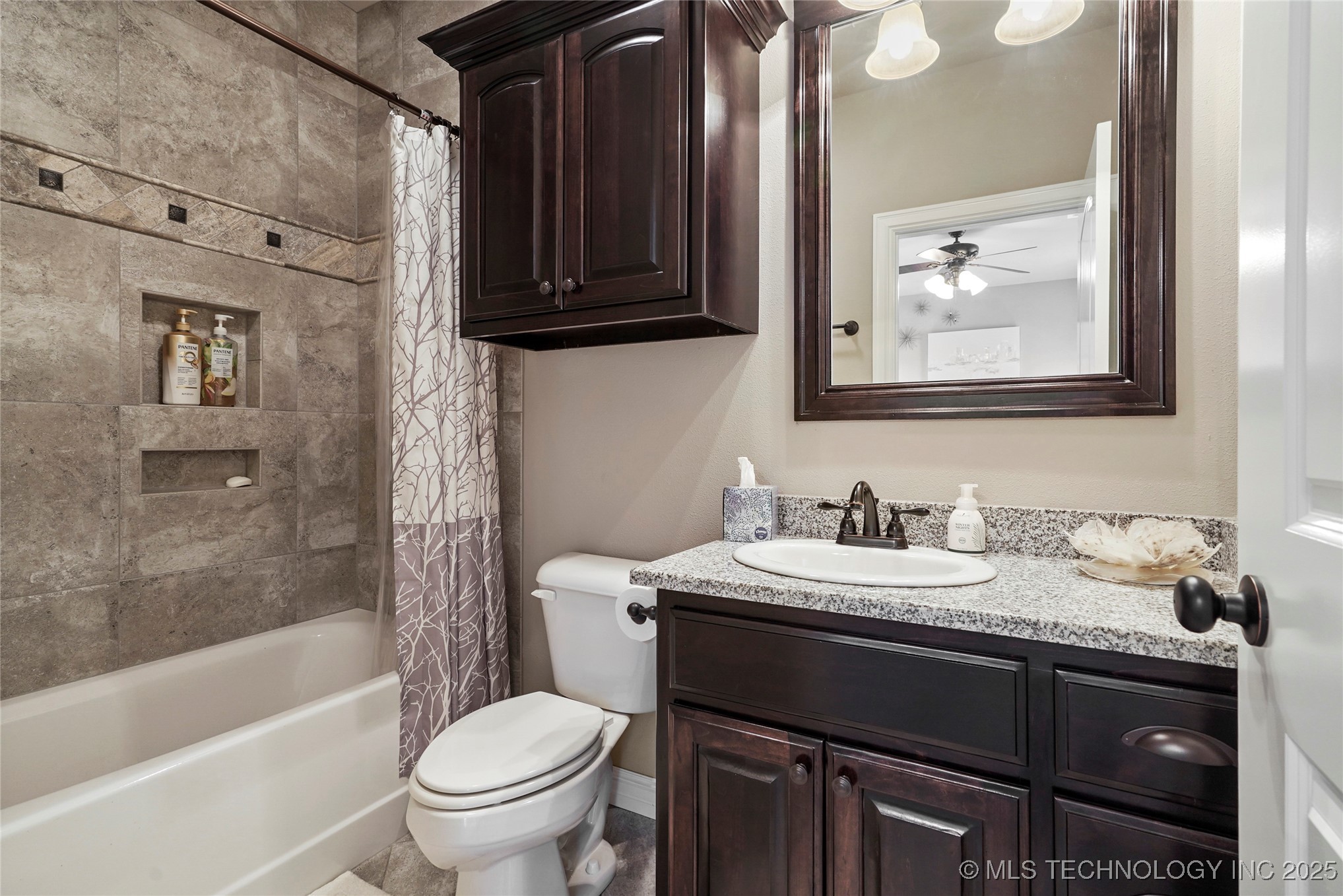 17246 E 45th Place