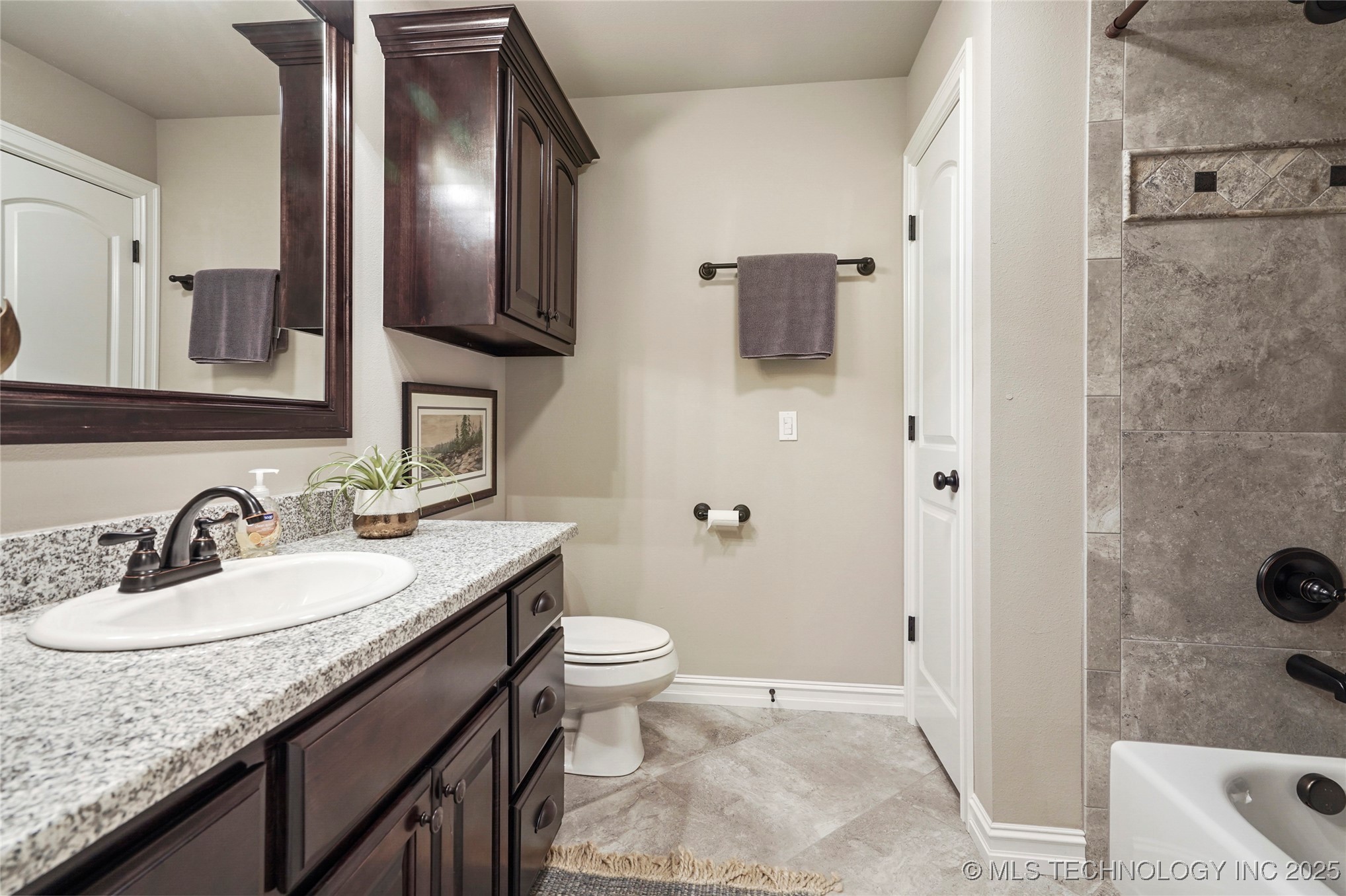 17246 E 45th Place