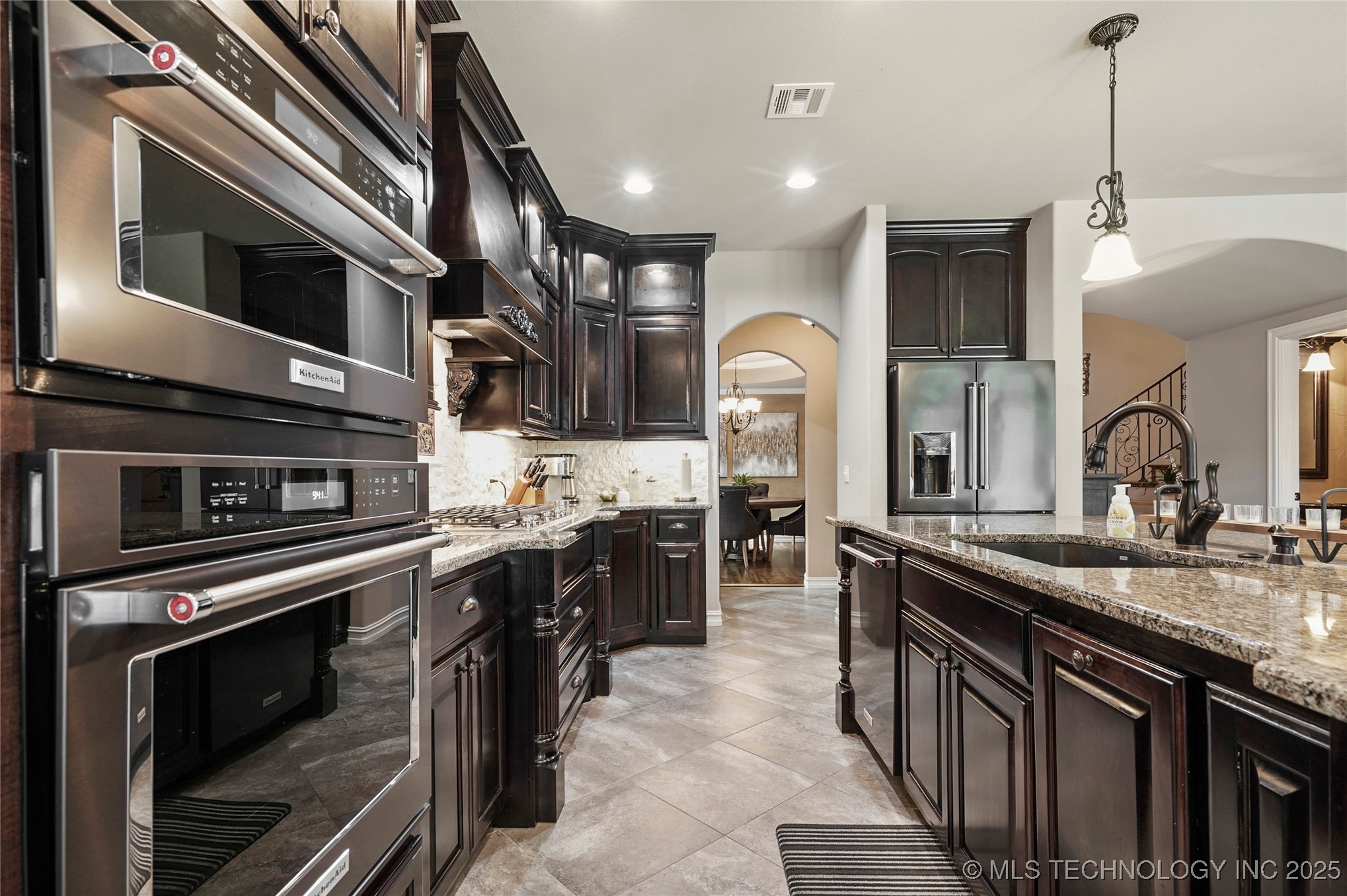 17246 E 45th Place