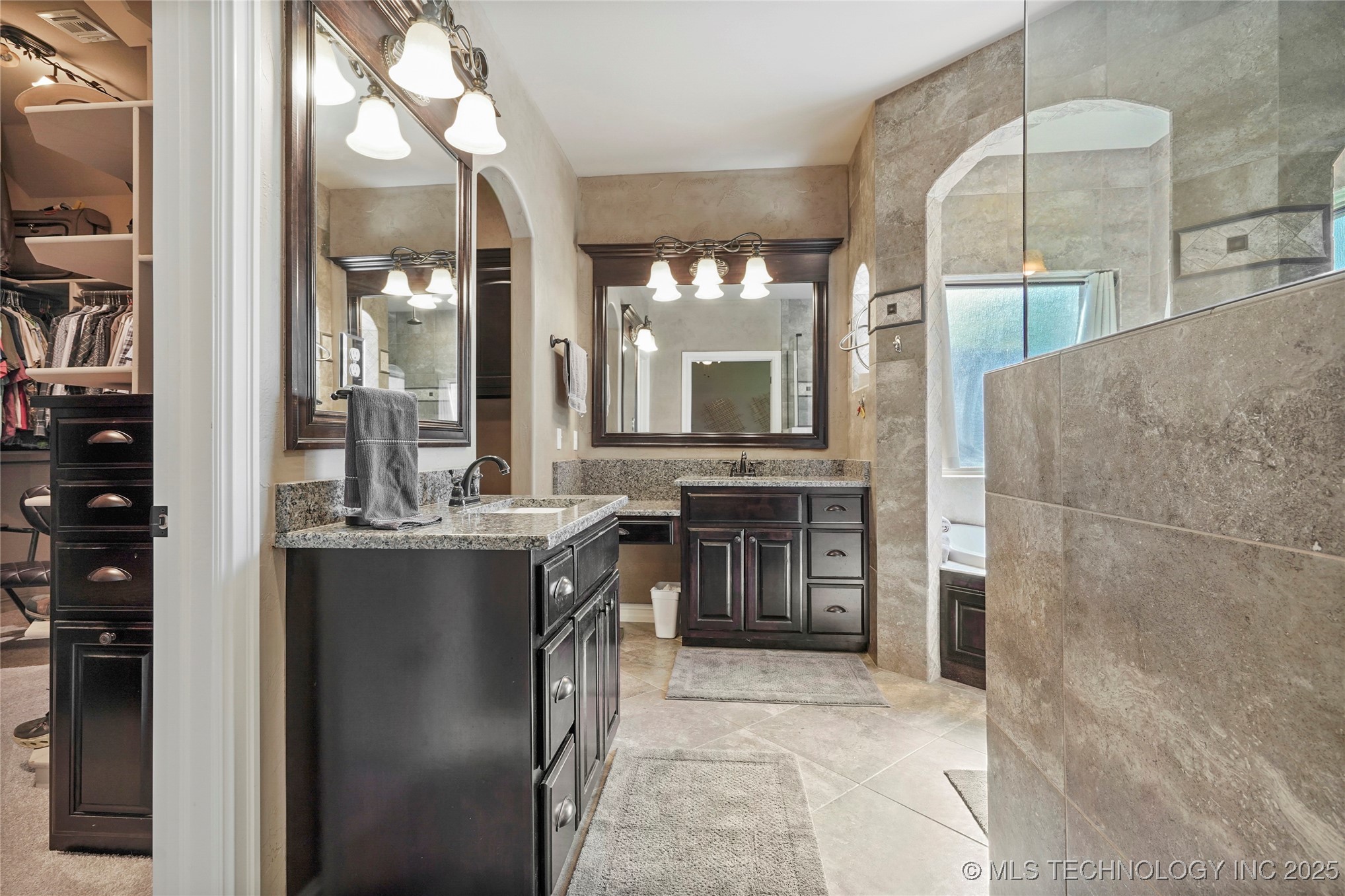 17246 E 45th Place